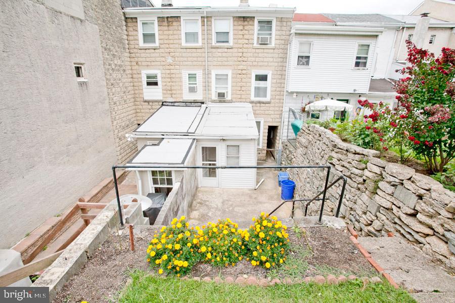 CONSHOHOCKEN - Residential Lease
