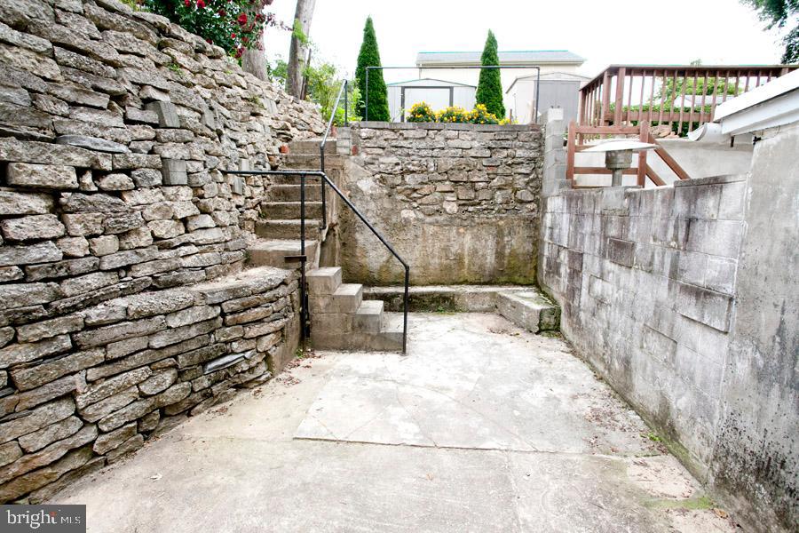 CONSHOHOCKEN - Residential Lease
