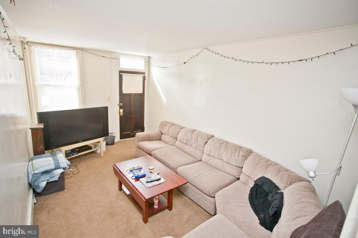 CONSHOHOCKEN - Residential Lease