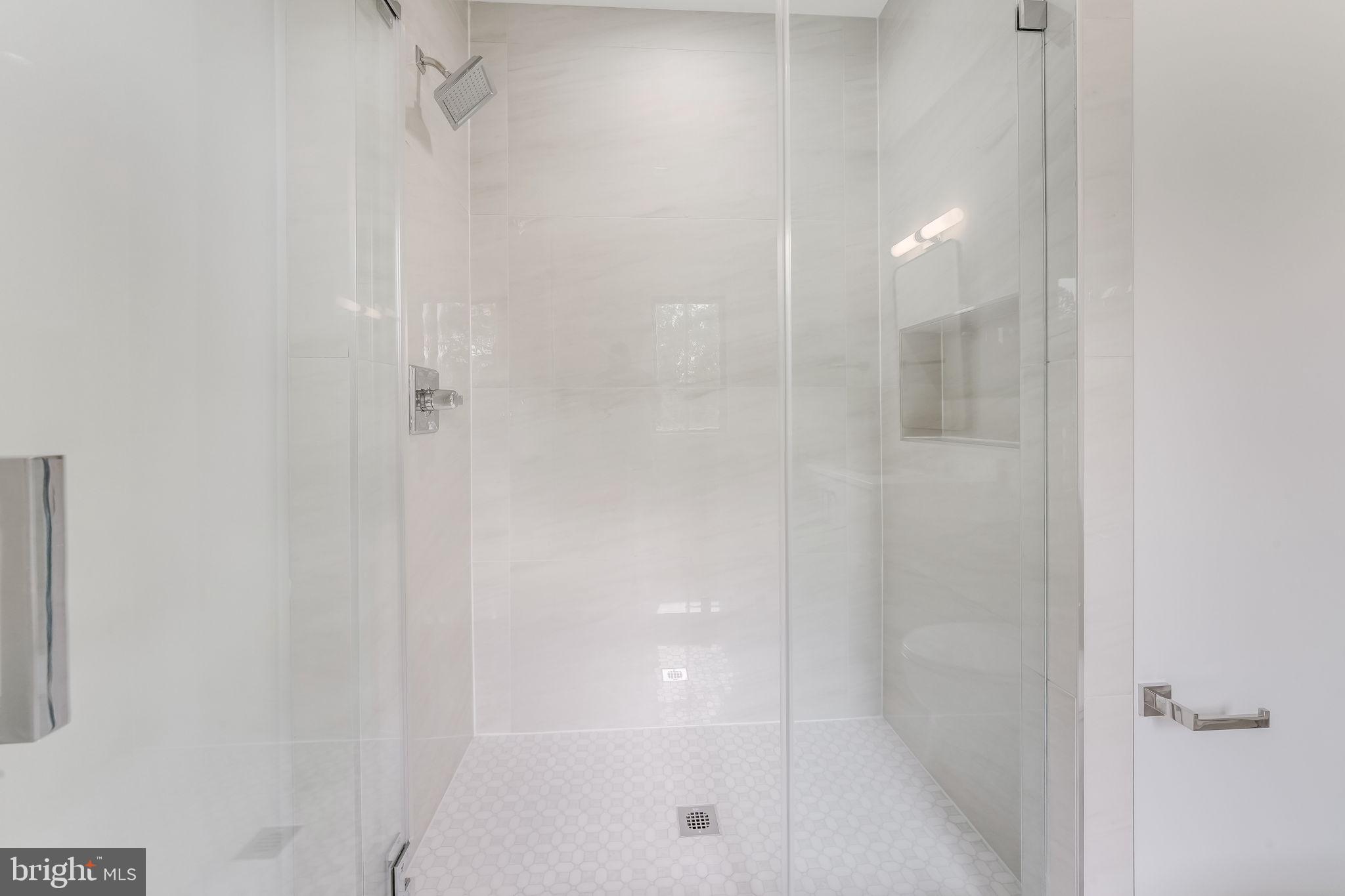 PIMMIT HILLS - Residential