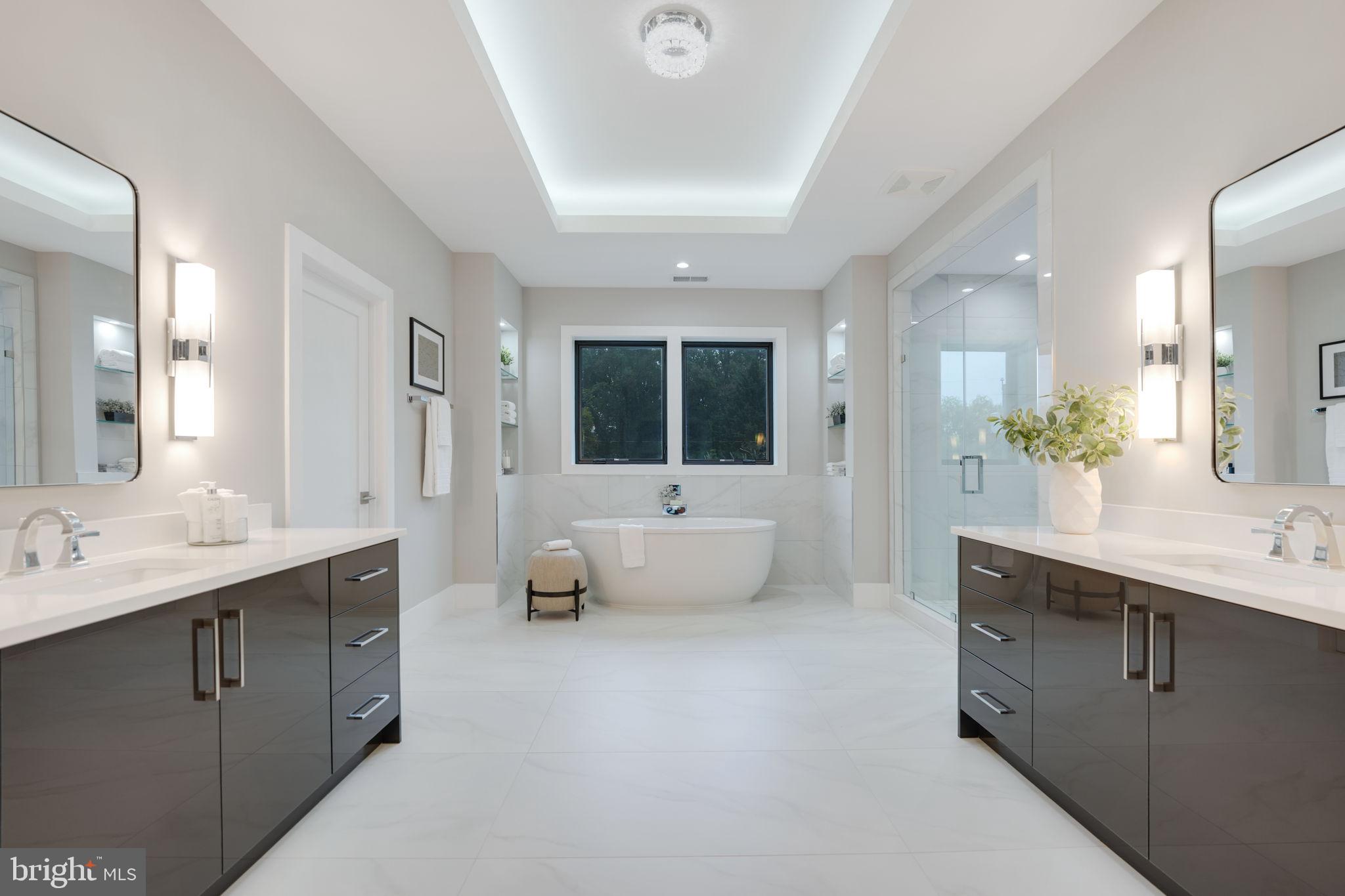 PIMMIT HILLS - Residential