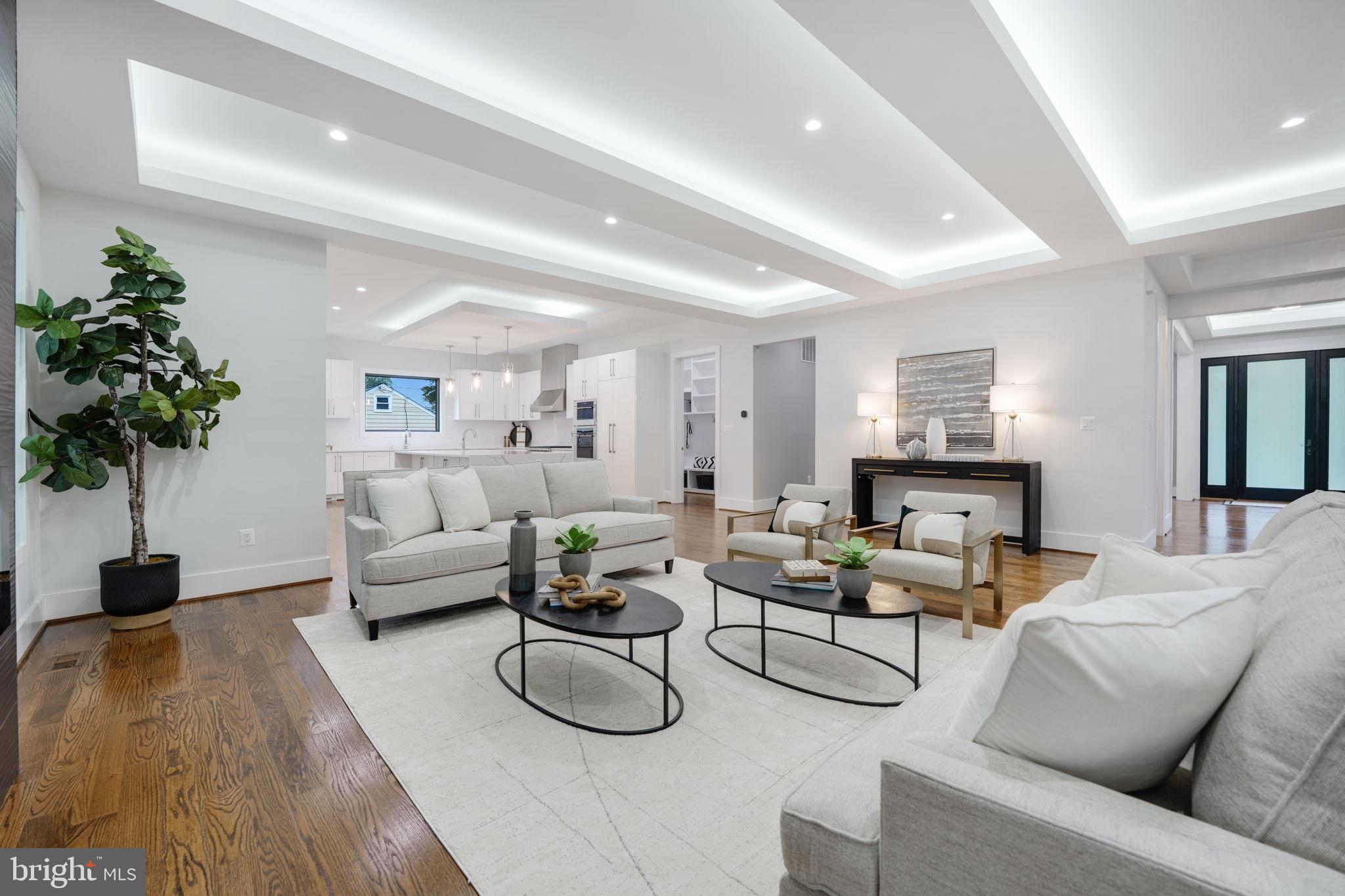 PIMMIT HILLS - Residential