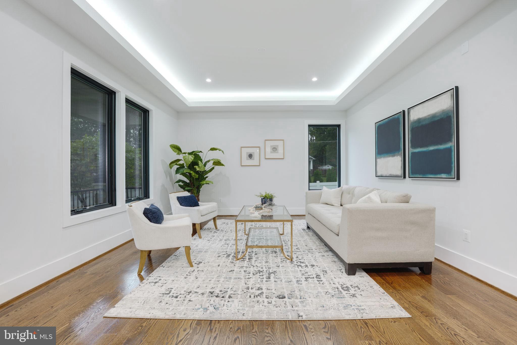 PIMMIT HILLS - Residential