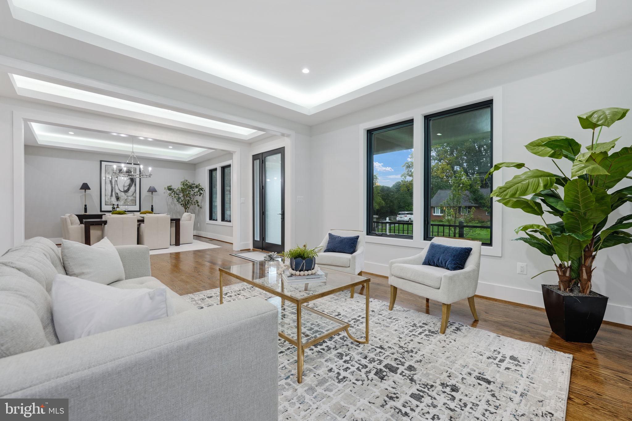 PIMMIT HILLS - Residential