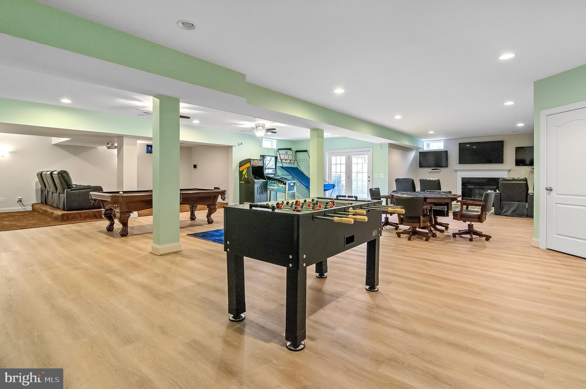 DOMINION VALLEY COUNTRY CLUB - Residential