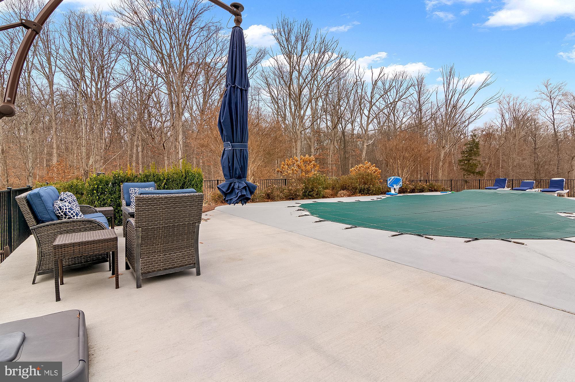 DOMINION VALLEY COUNTRY CLUB - Residential