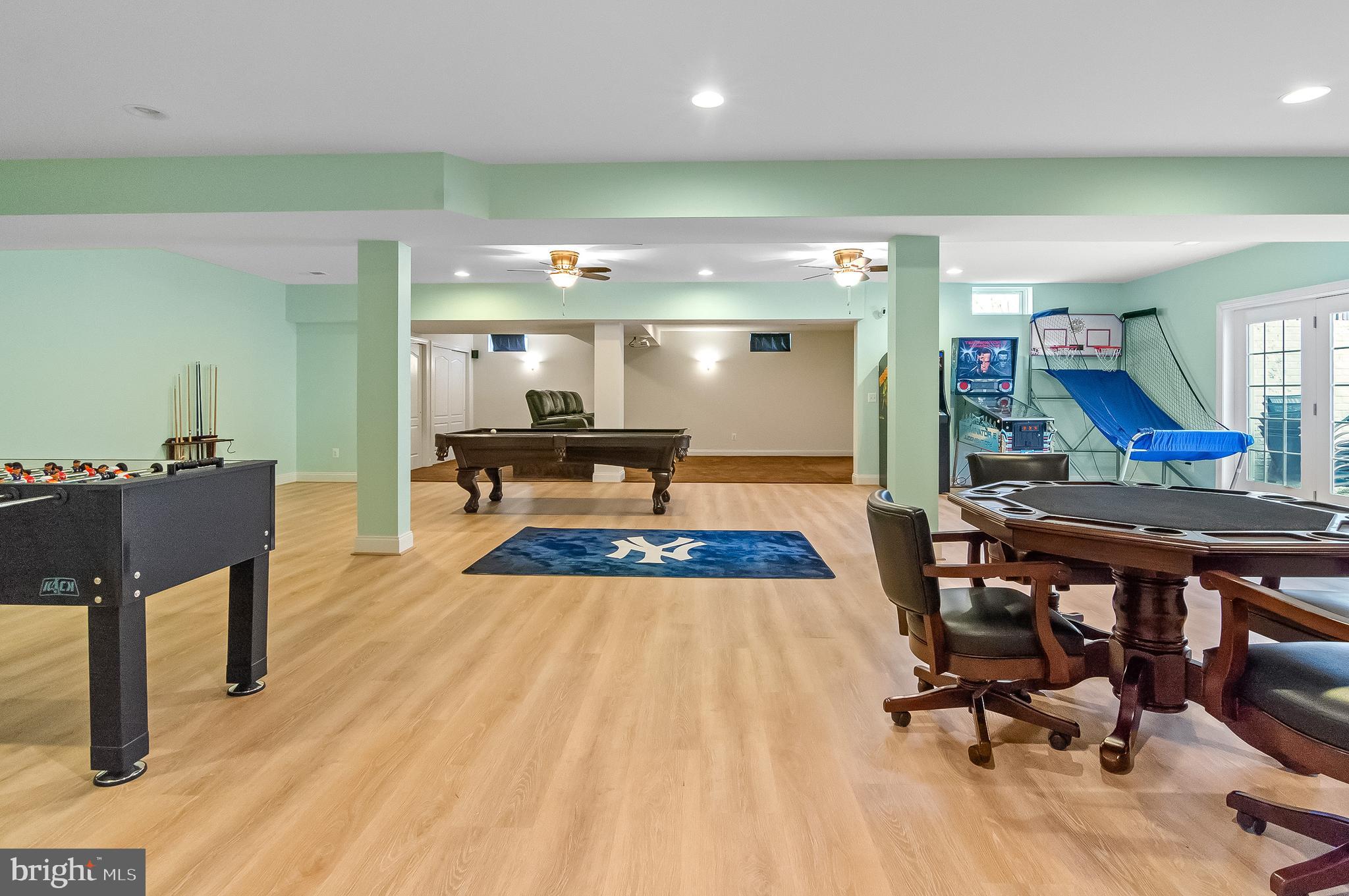 DOMINION VALLEY COUNTRY CLUB - Residential