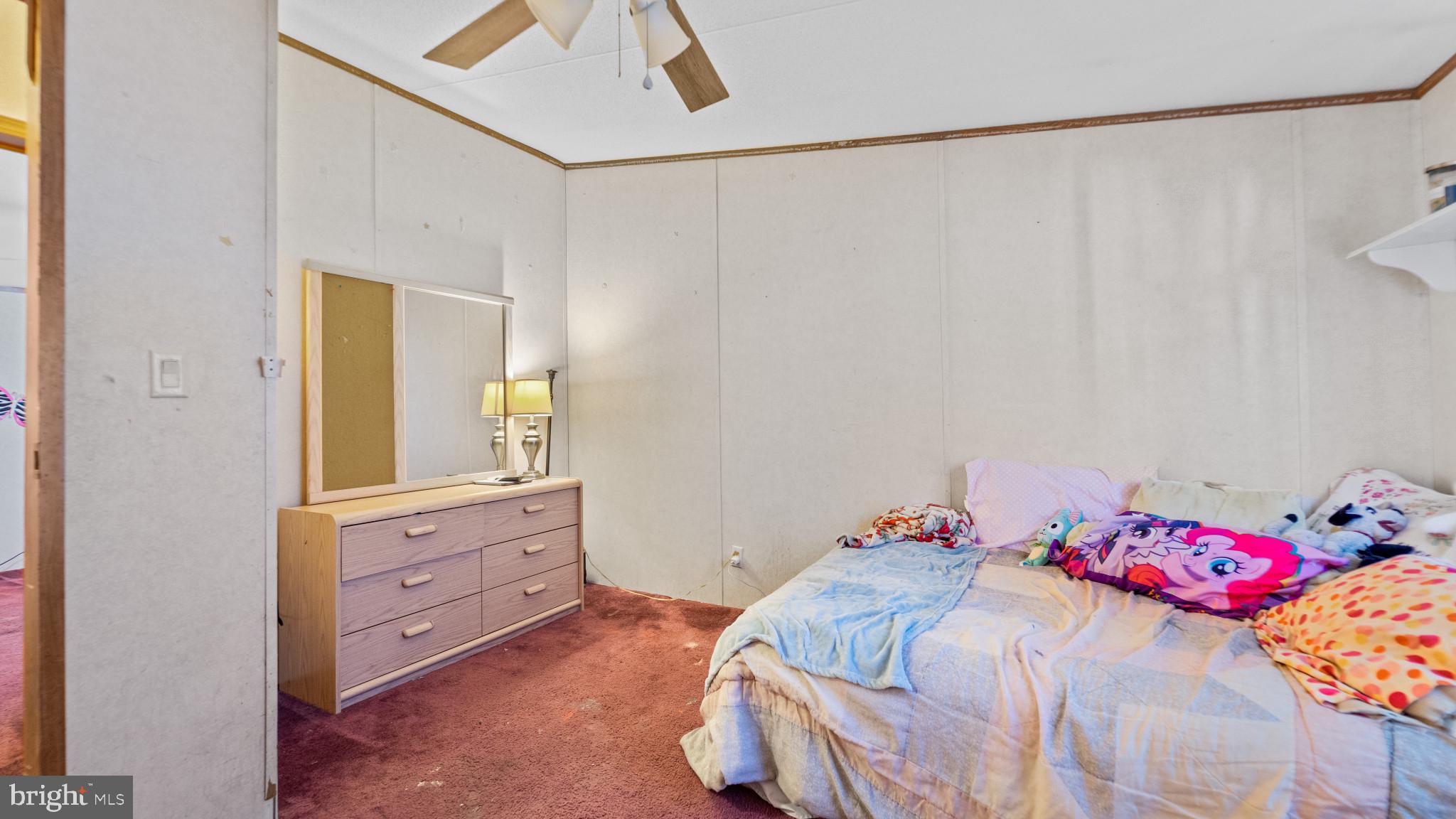 DEEP RUN PARK - Residential