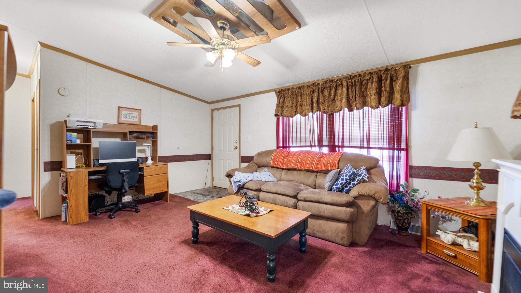 DEEP RUN PARK - Residential