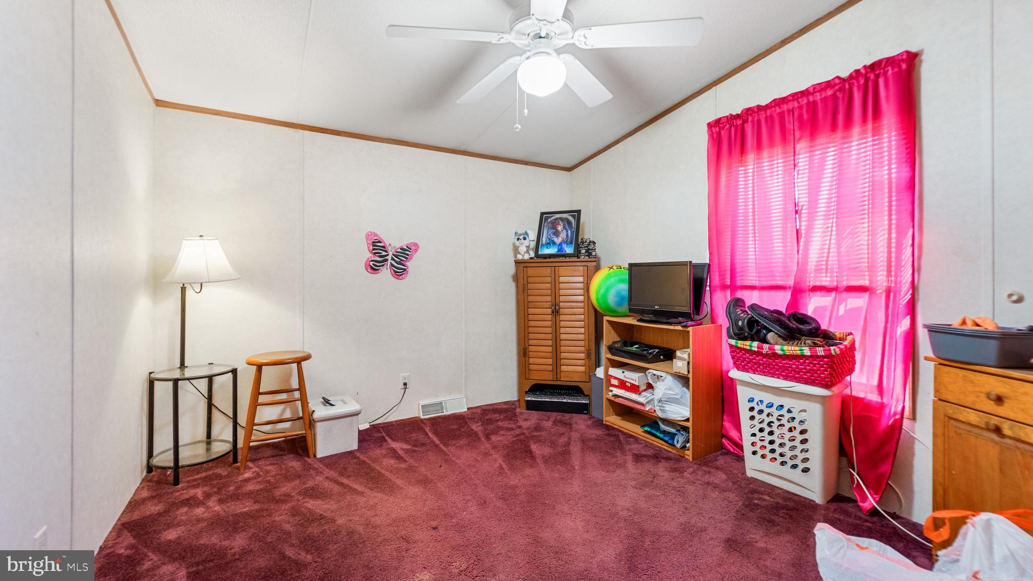 DEEP RUN PARK - Residential