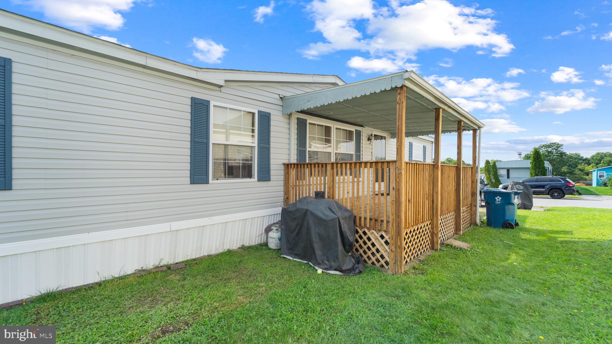 DEEP RUN PARK - Residential