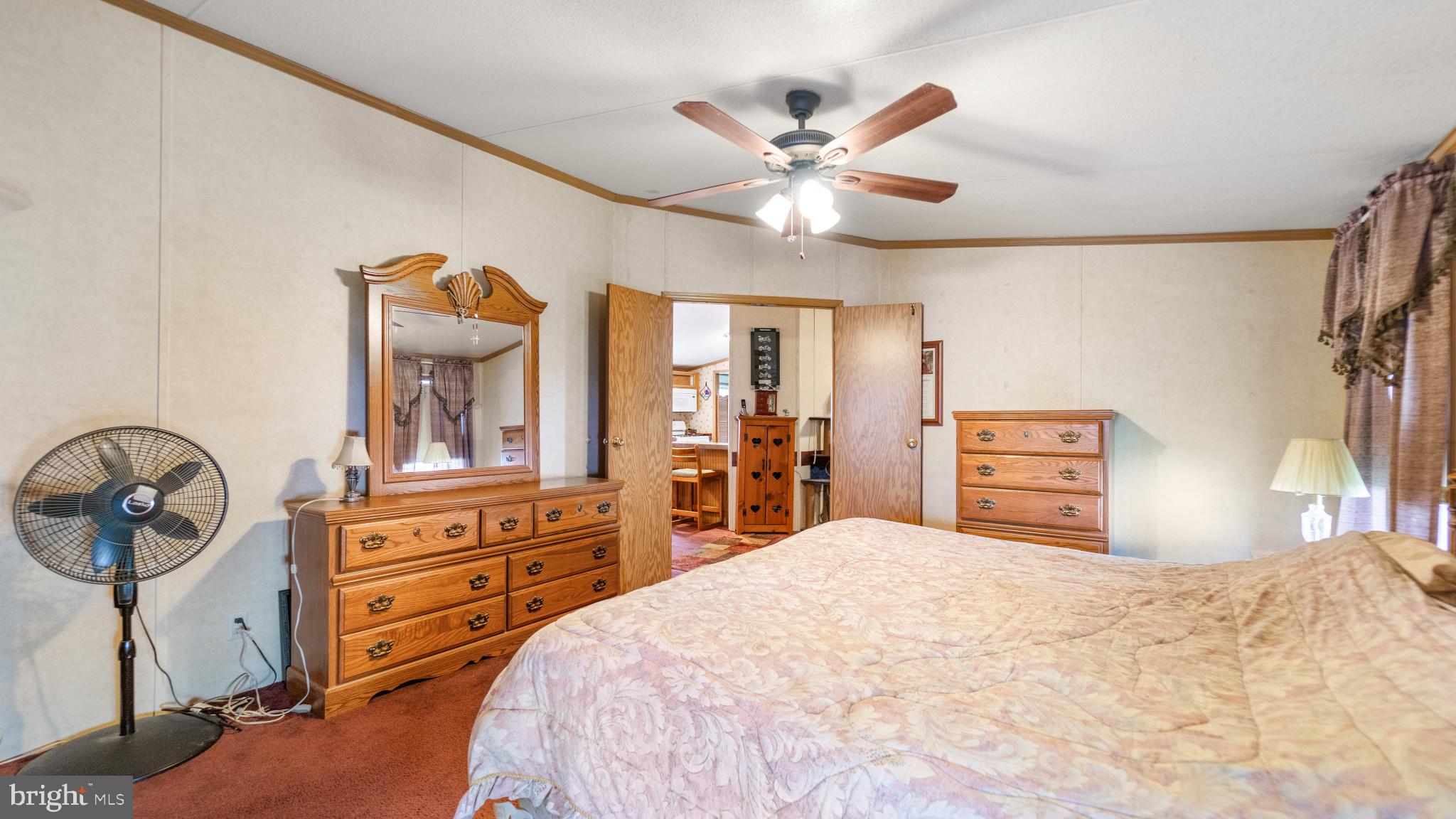 DEEP RUN PARK - Residential