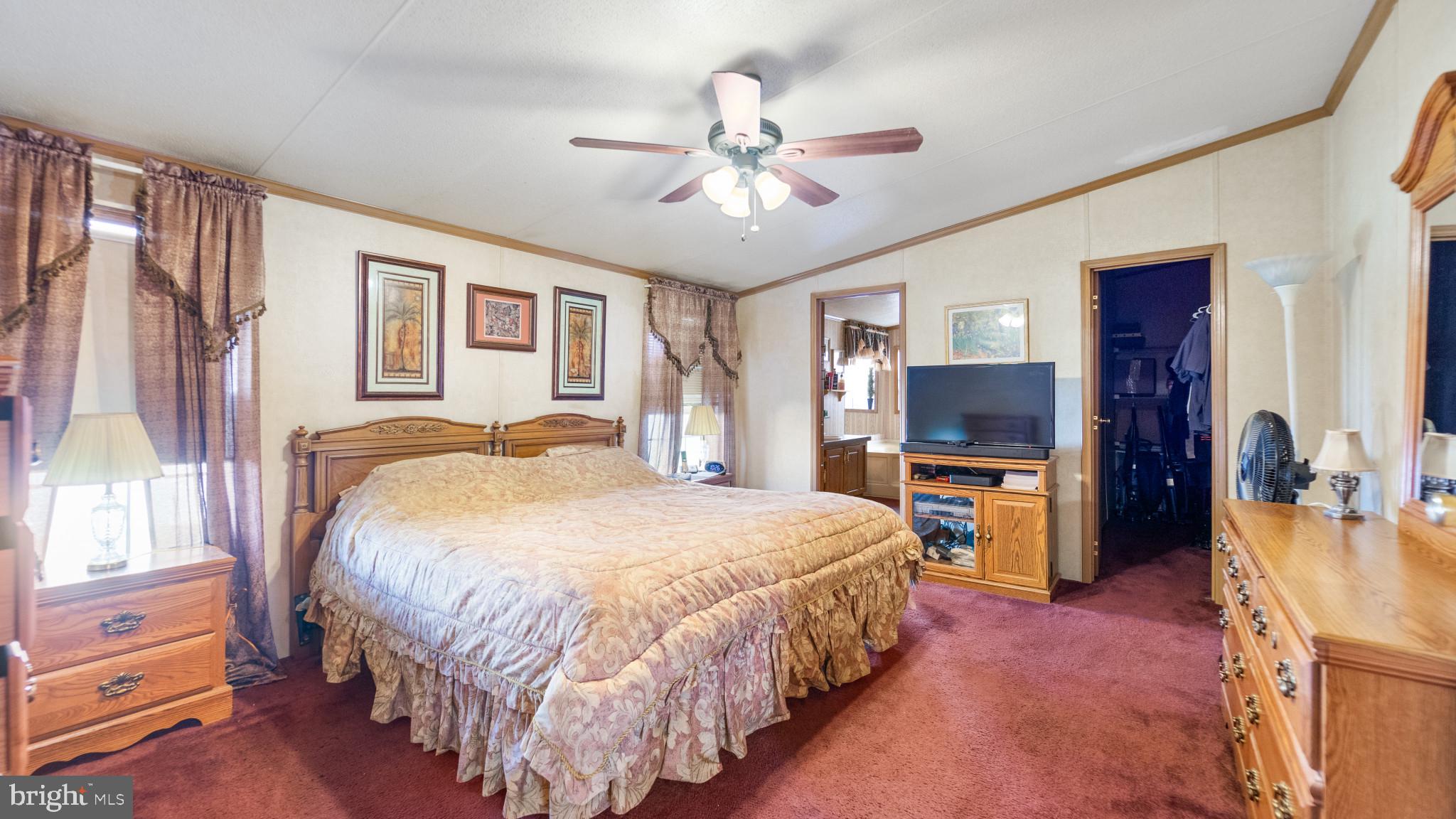 DEEP RUN PARK - Residential