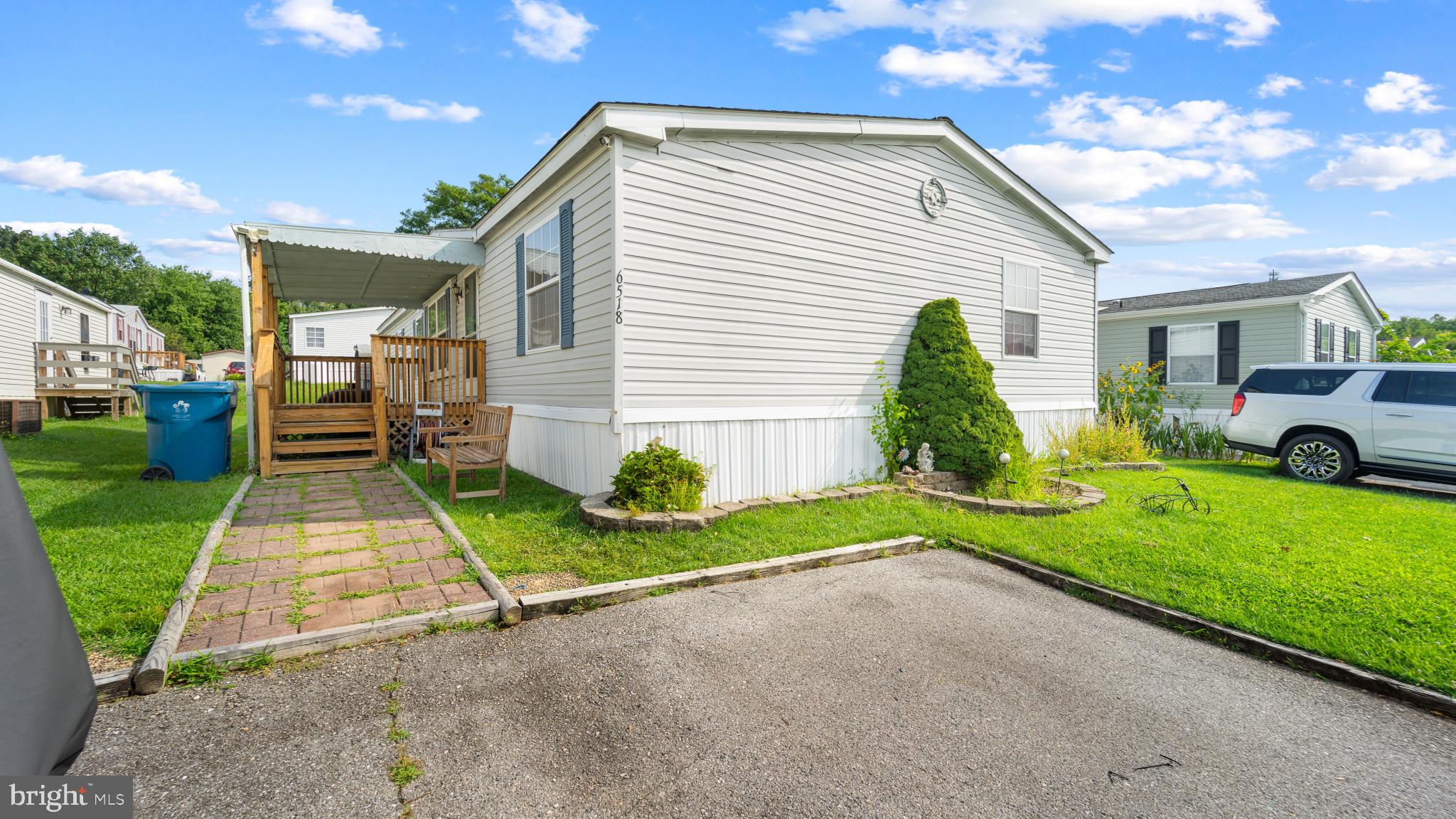 DEEP RUN PARK - Residential