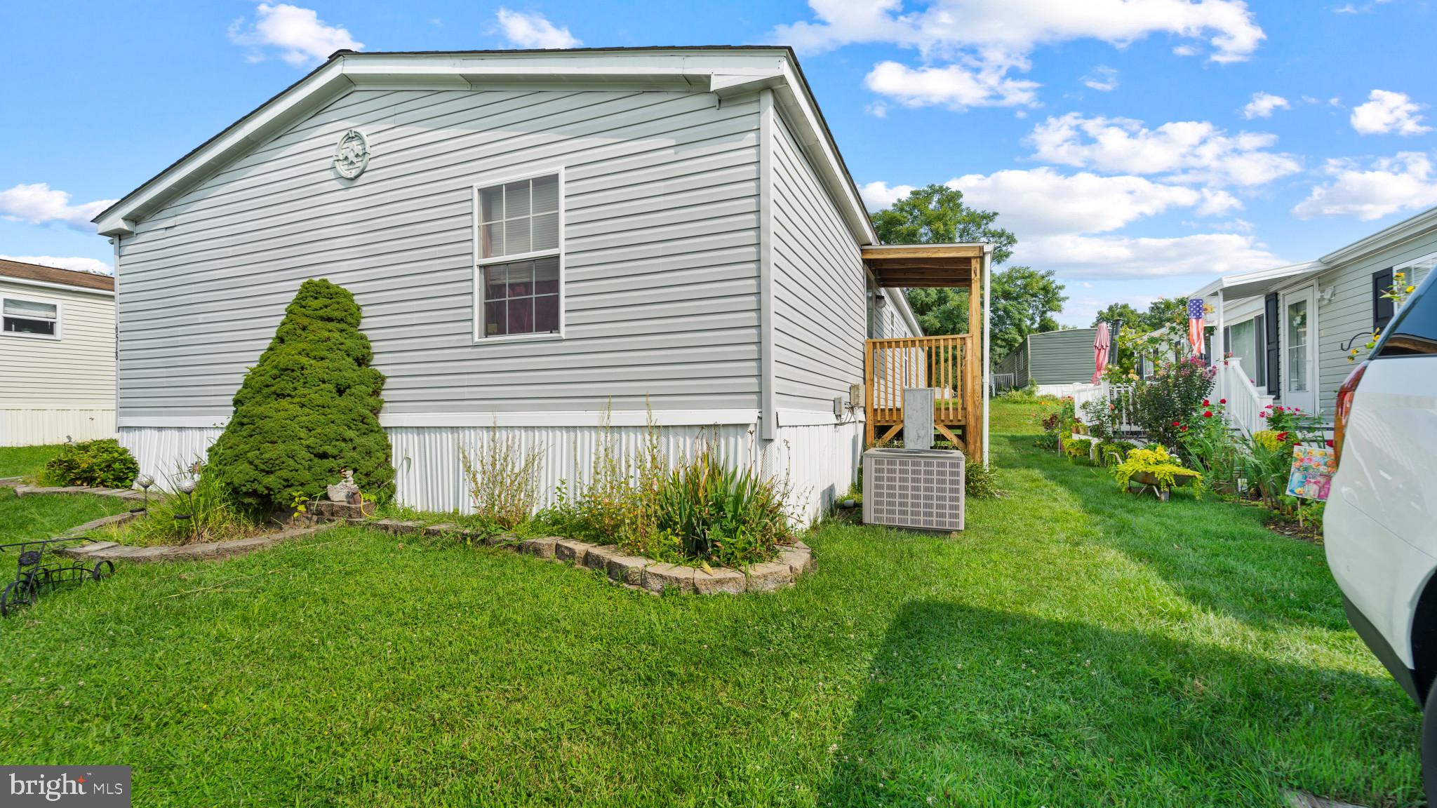 DEEP RUN PARK - Residential