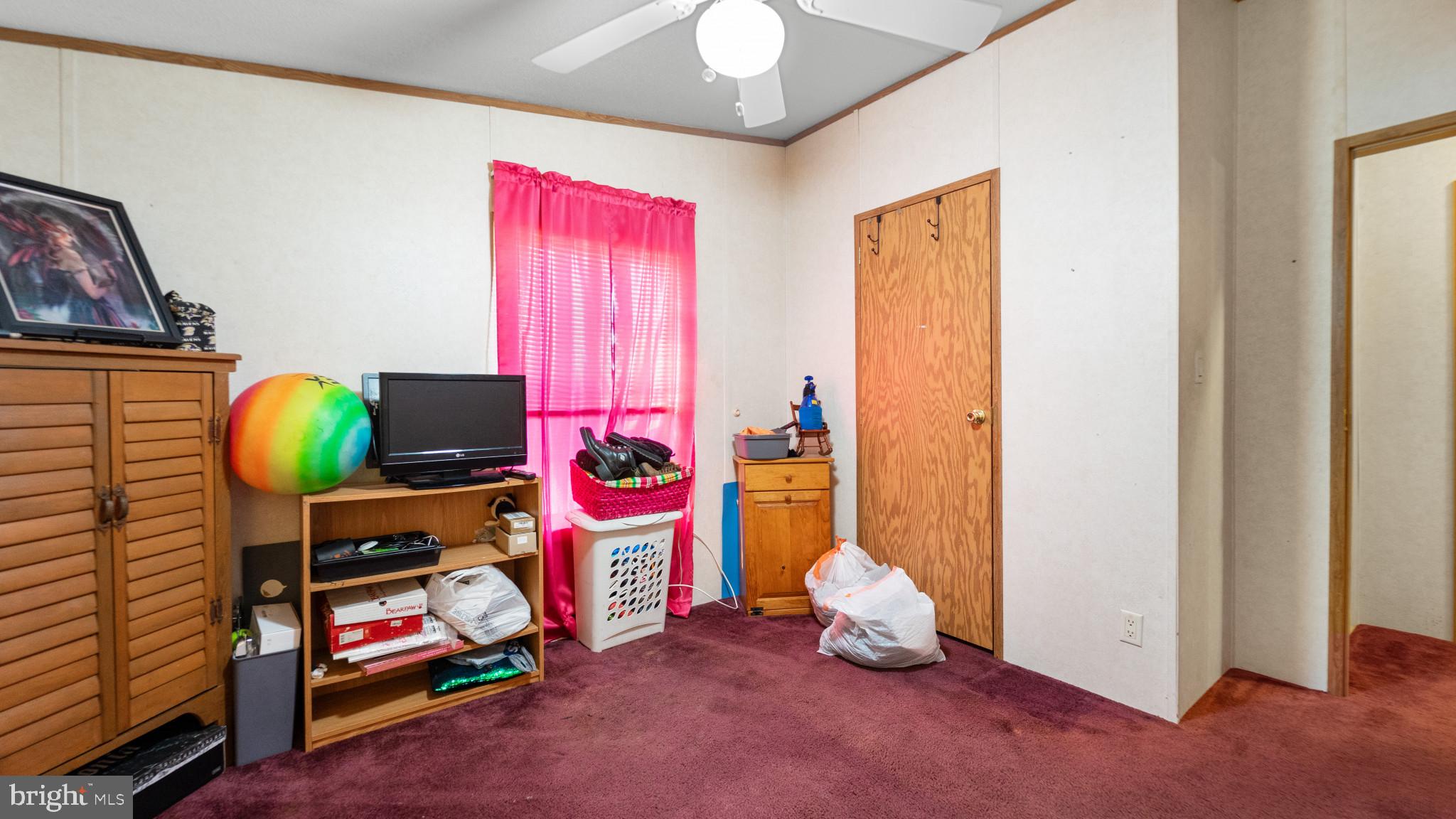 DEEP RUN PARK - Residential