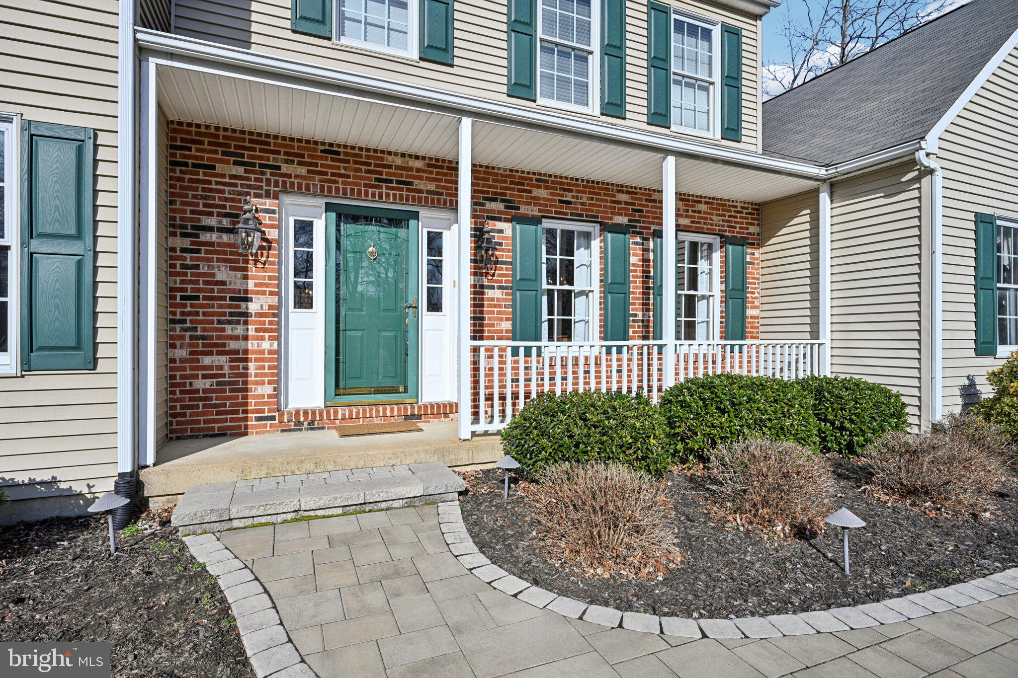 ROCKFORD ESTATES - Residential