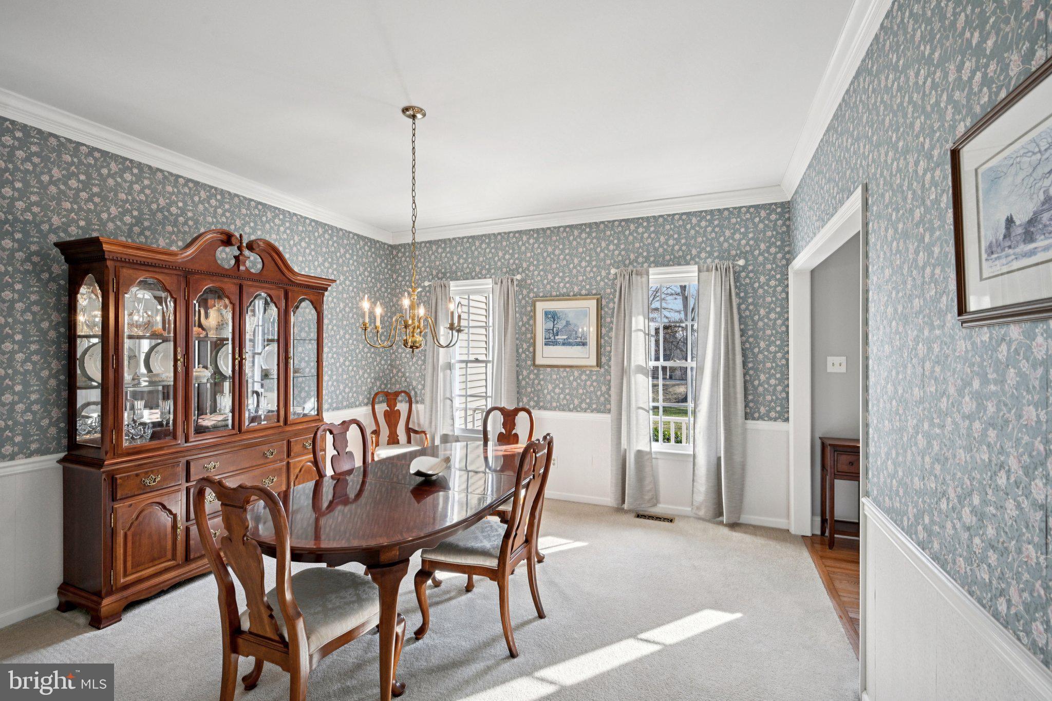 ROCKFORD ESTATES - Residential