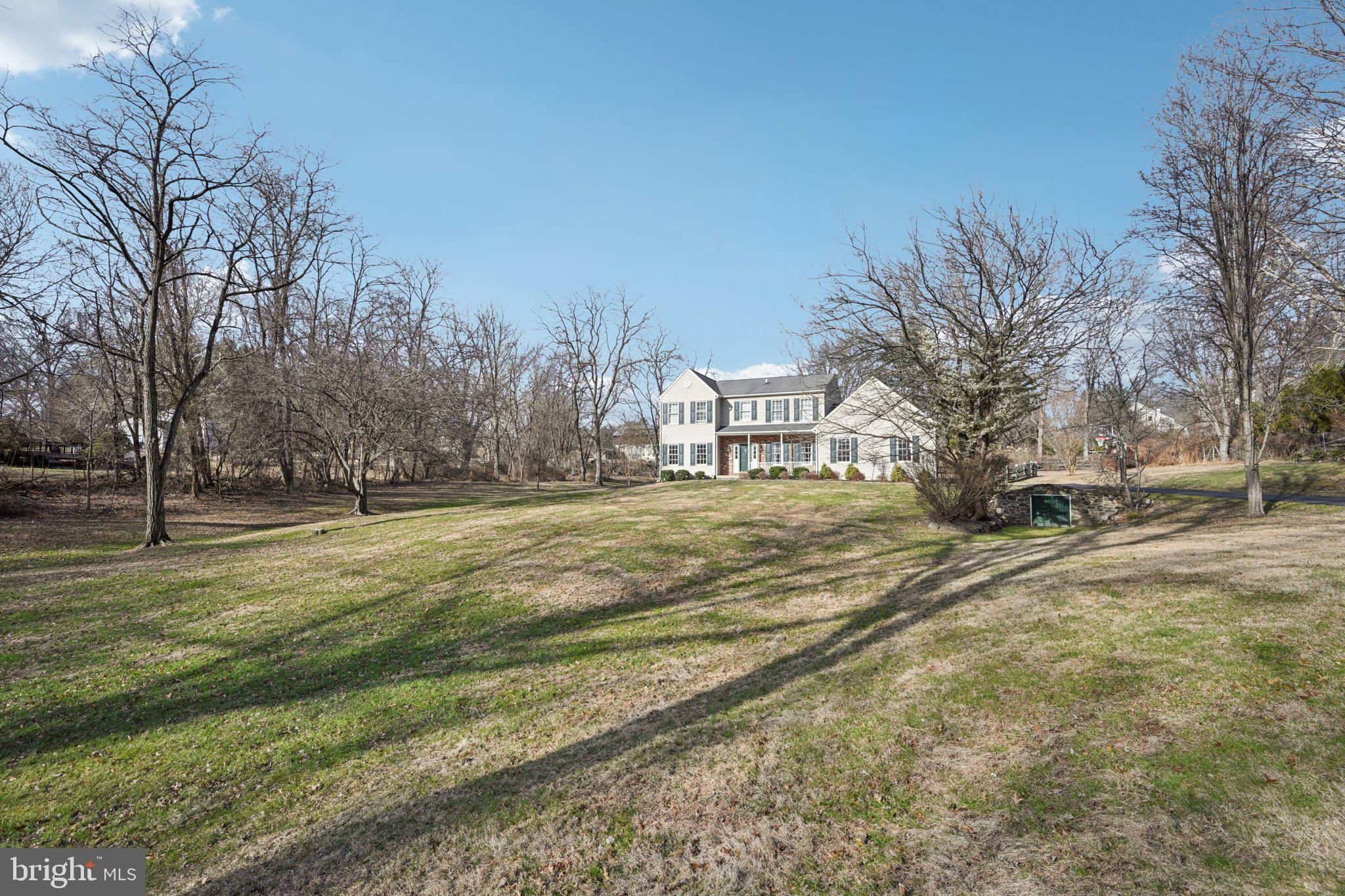 ROCKFORD ESTATES - Residential