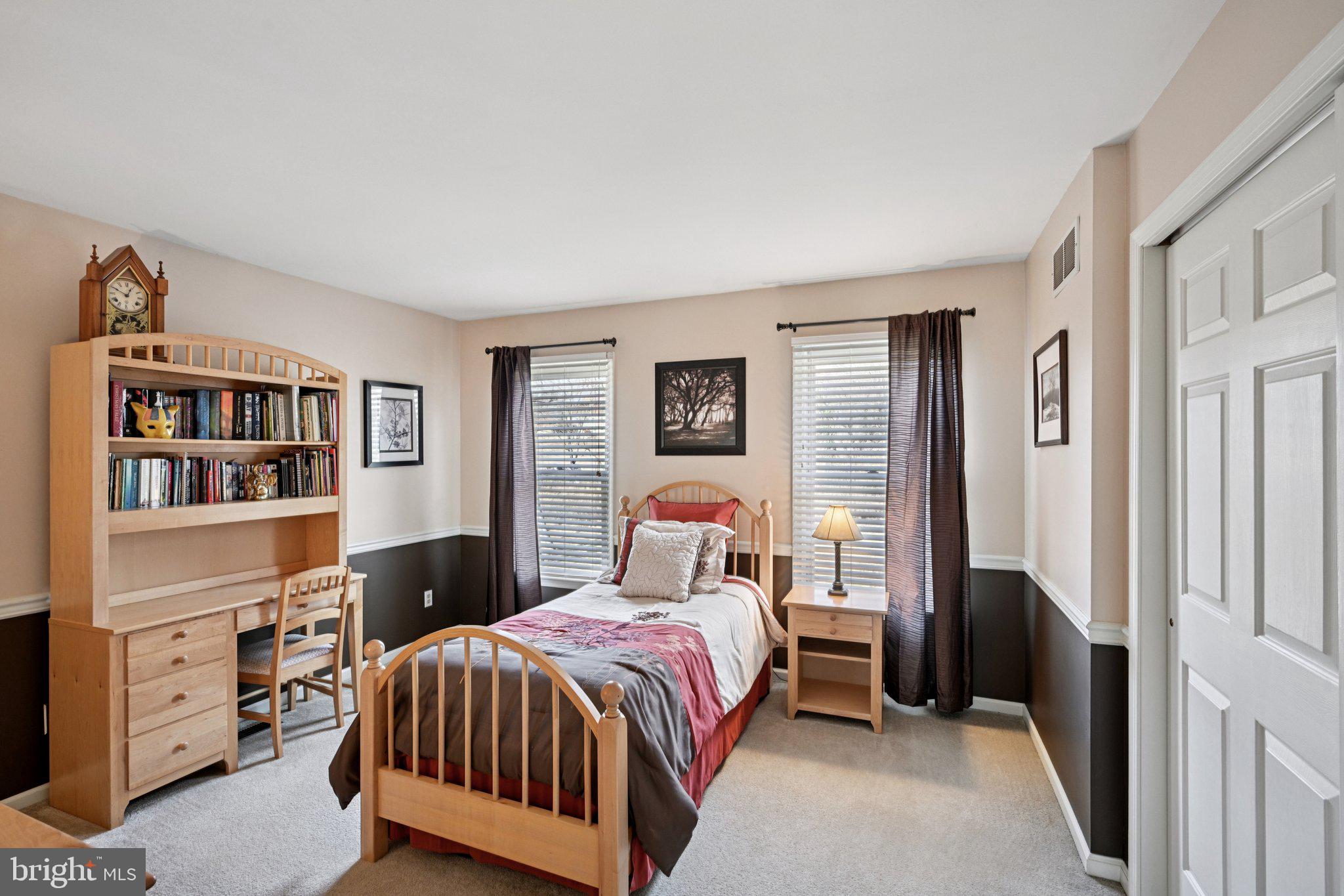 ROCKFORD ESTATES - Residential