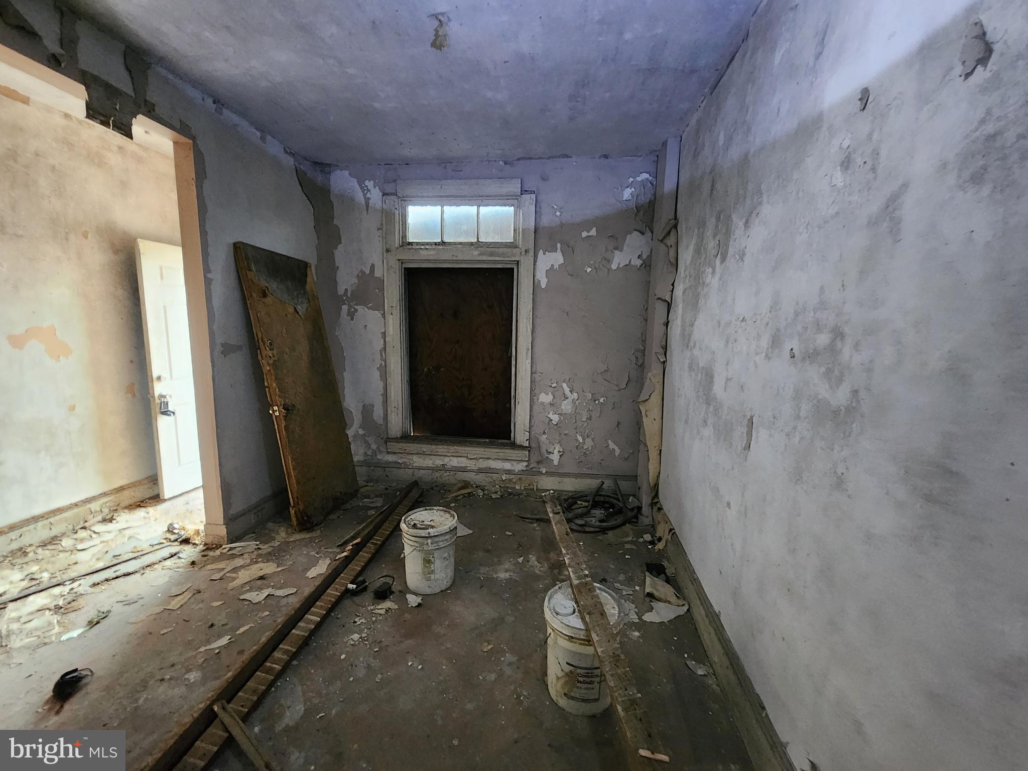 FRANKLINTOWN ROAD - Residential