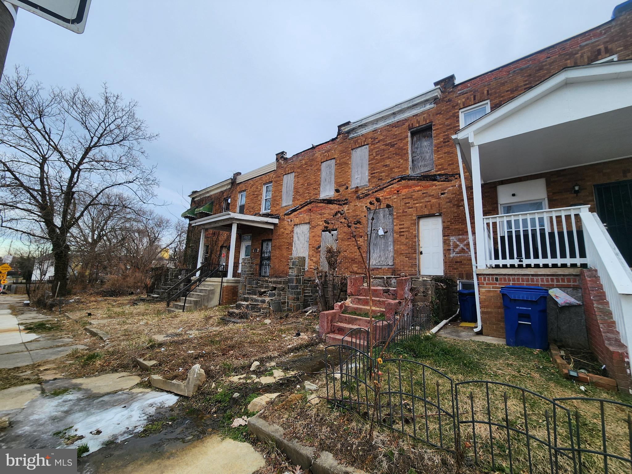 713 N LONGWOOD STREET