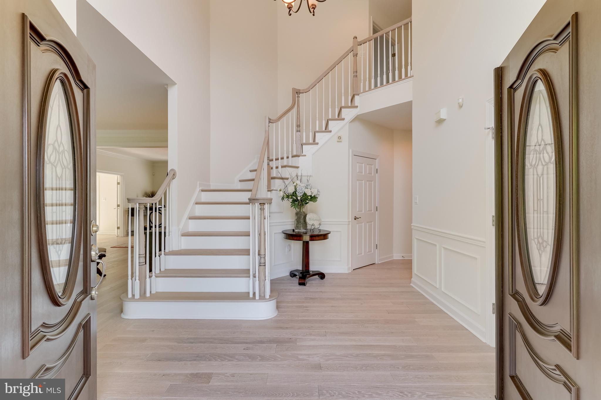 SALONA VILLAGE - Residential