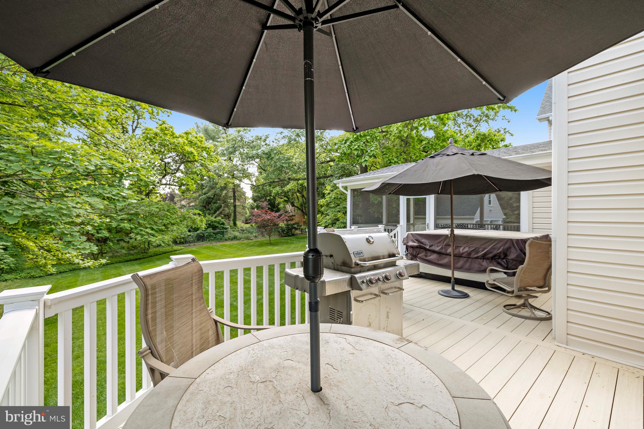 SALONA VILLAGE - Residential