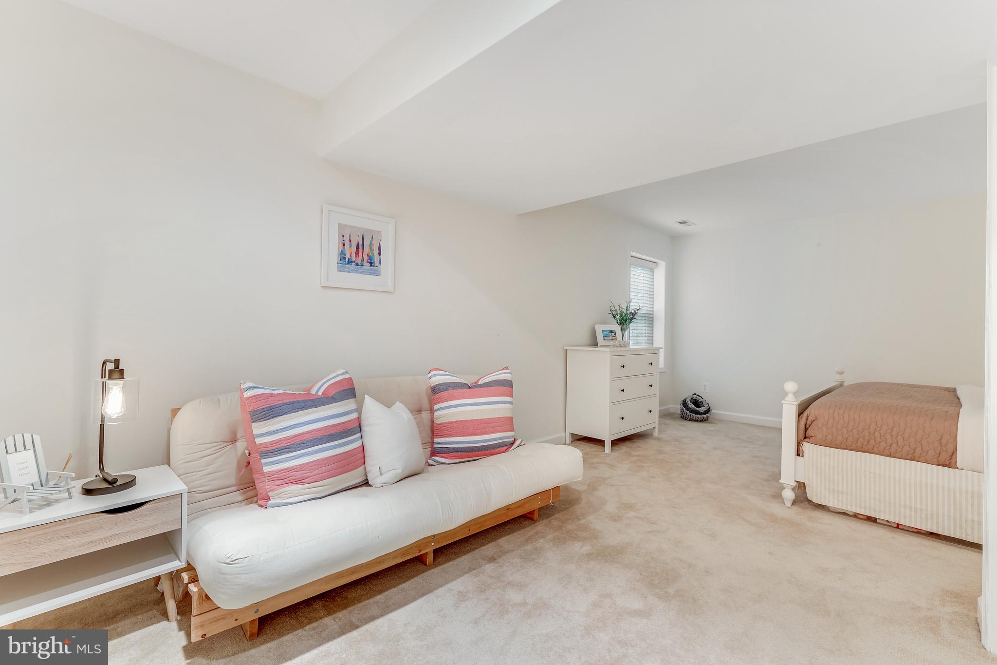 SALONA VILLAGE - Residential