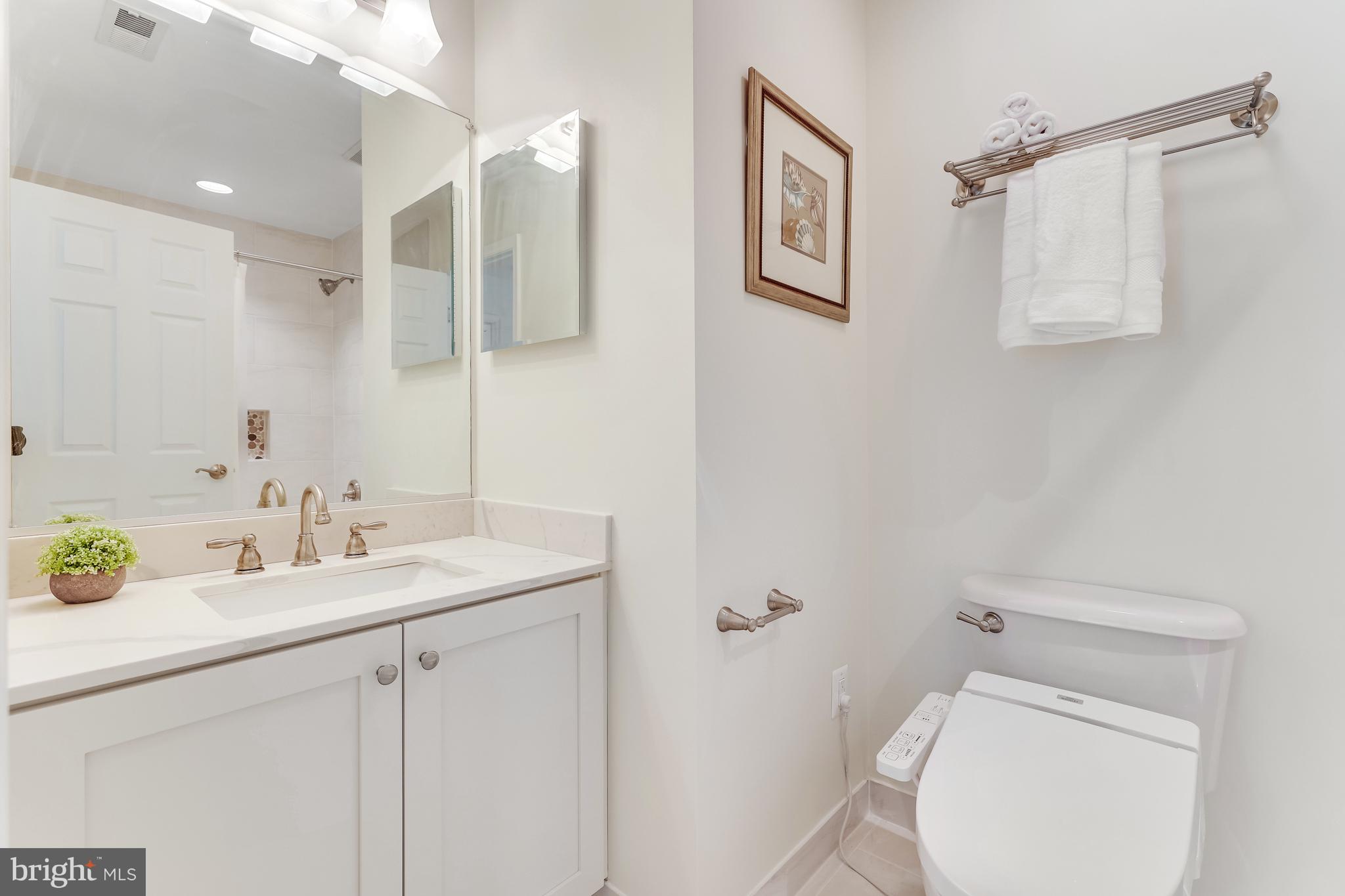 SALONA VILLAGE - Residential