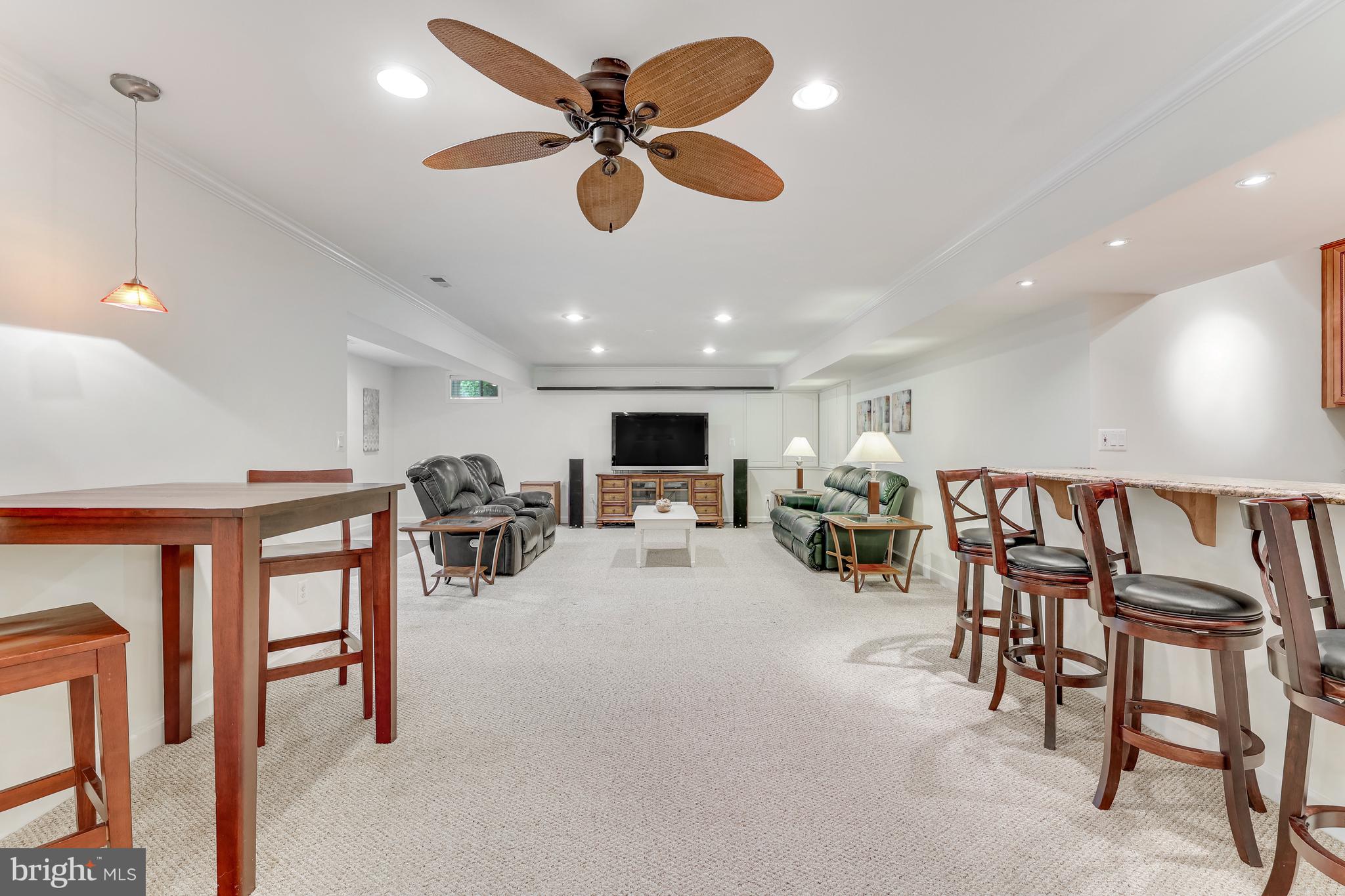 SALONA VILLAGE - Residential