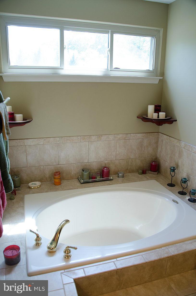 SEQUOIA ESTATES - Residential