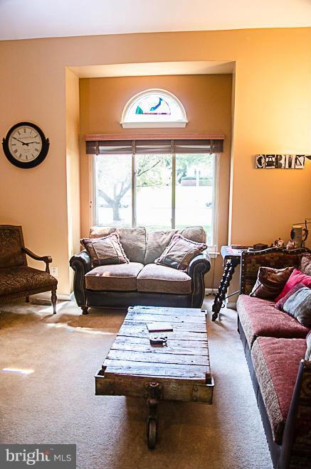 SEQUOIA ESTATES - Residential