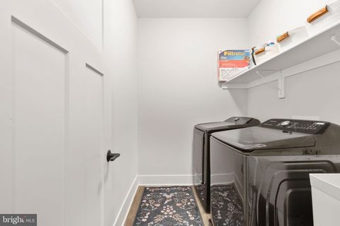 Tiny photo for 17 Lightning Maple Lane, FREDERICKSBURG, VA 22405 (MLS # VAST2048708)