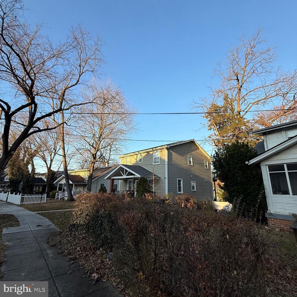 Photo of 2137 30th Street NE, WASHINGTON, DC 20018 (MLS # DCDC2230278)