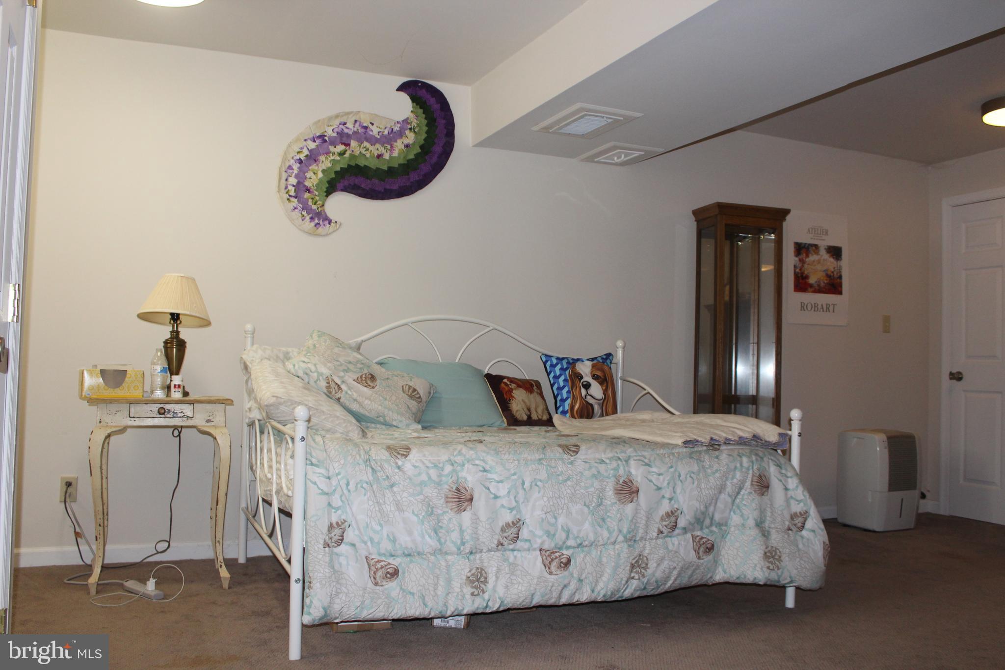 DRUM POINT - Residential