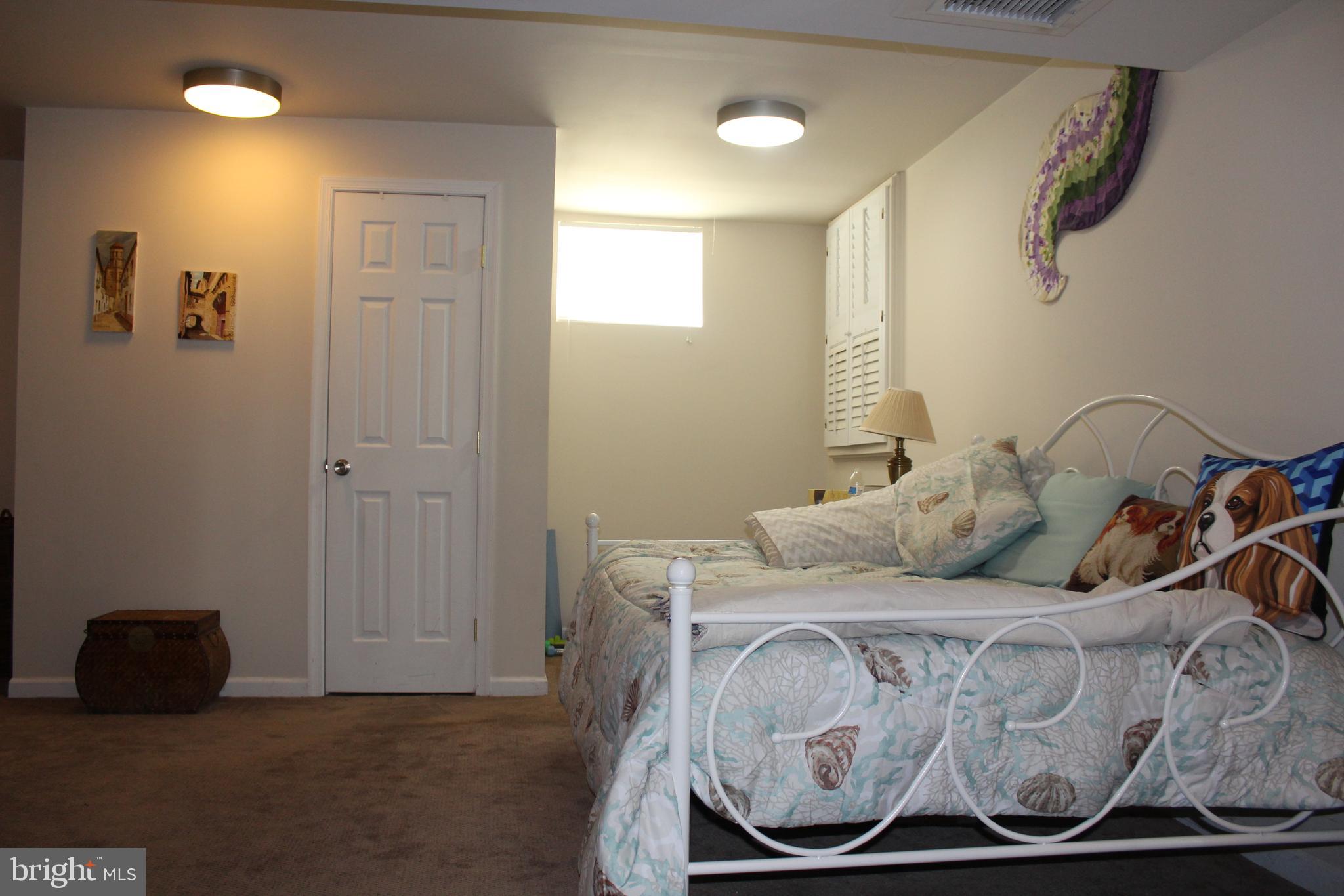 DRUM POINT - Residential