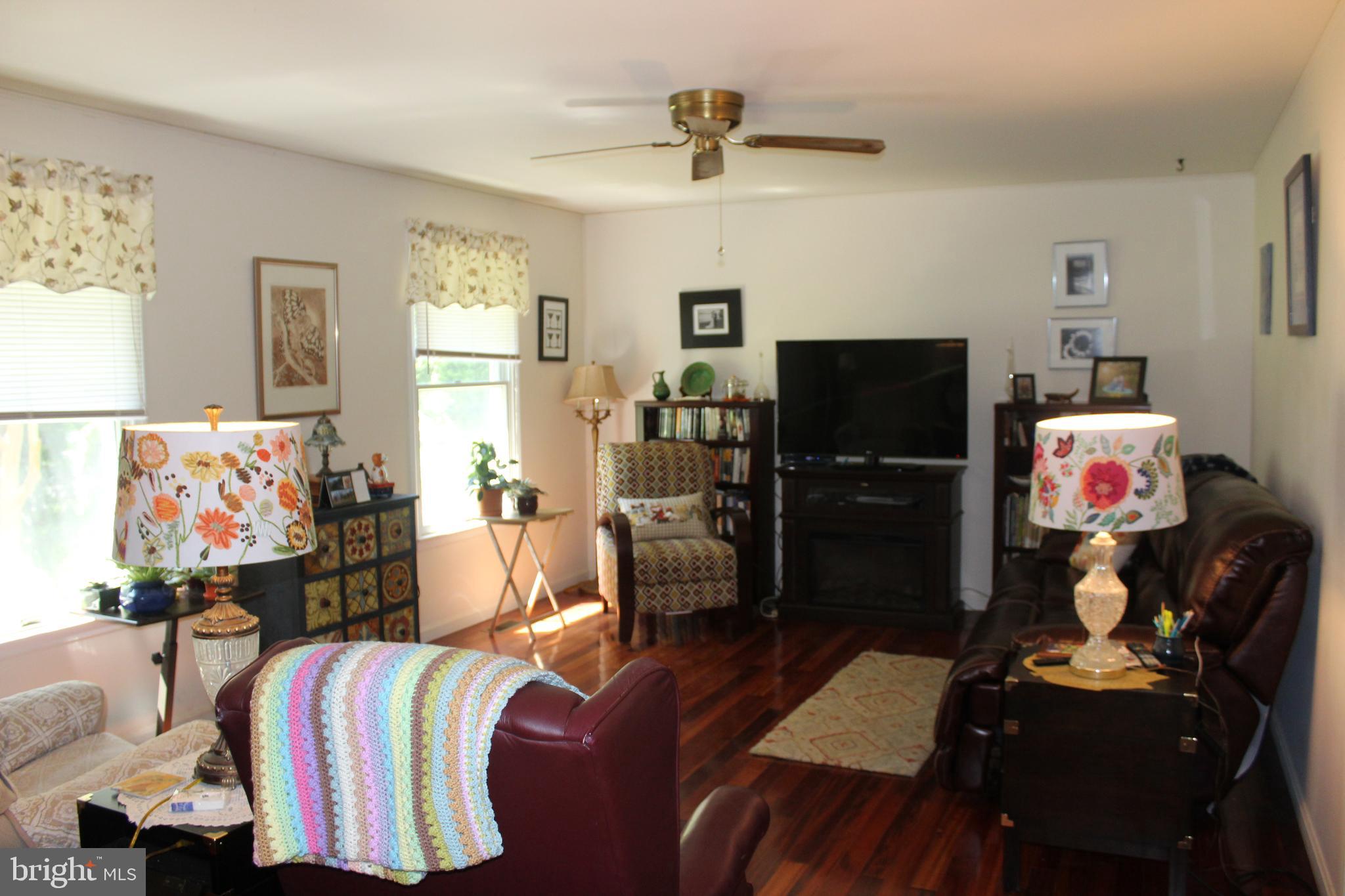 DRUM POINT - Residential