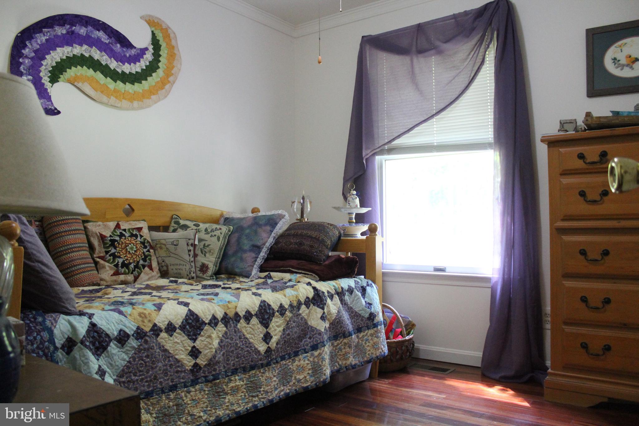 DRUM POINT - Residential