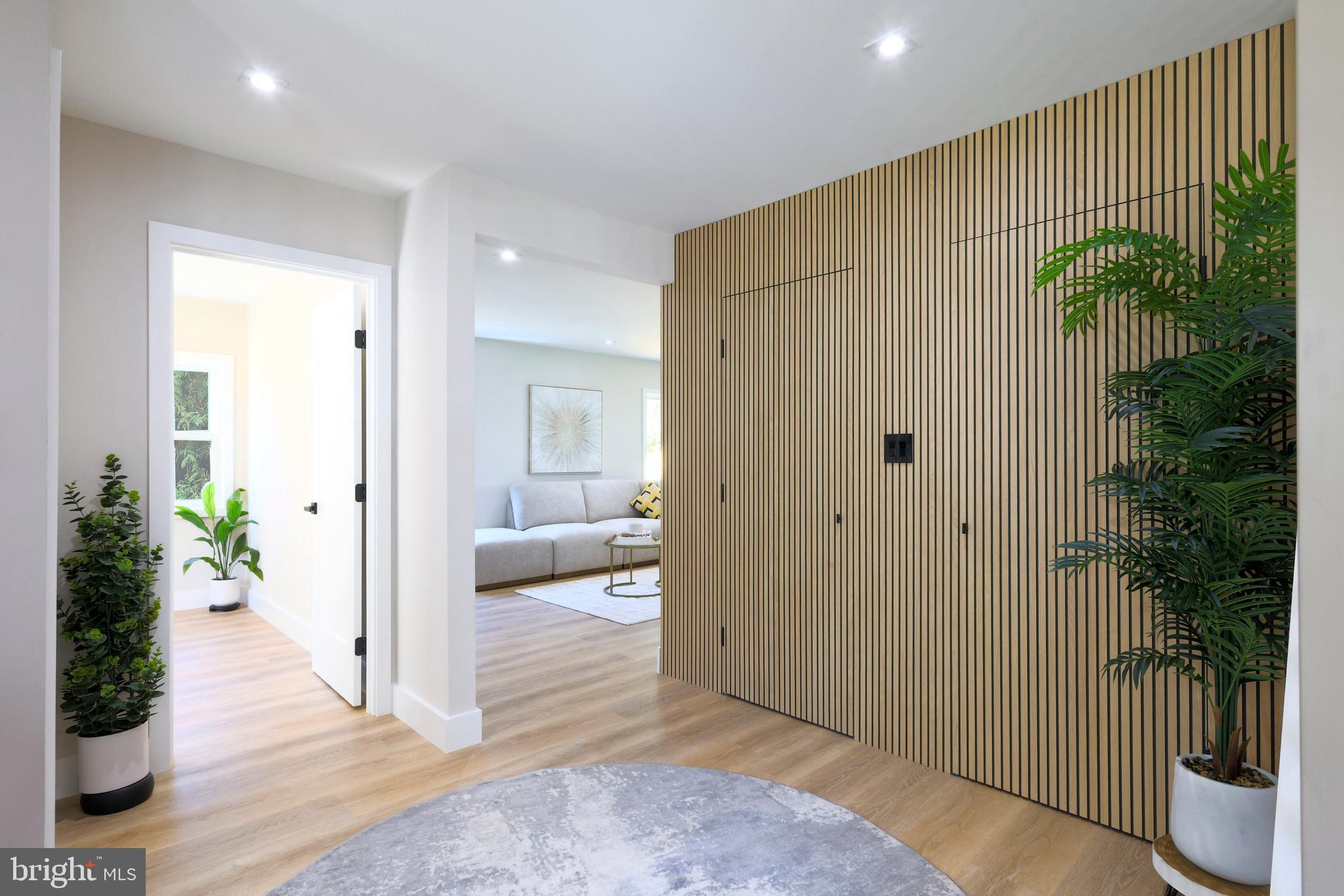 BROOKFIELD - Residential