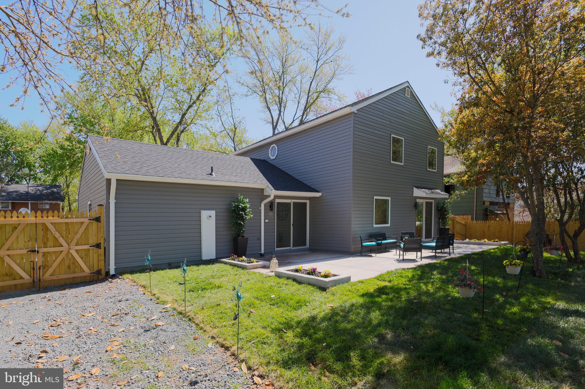 BROOKFIELD - Residential