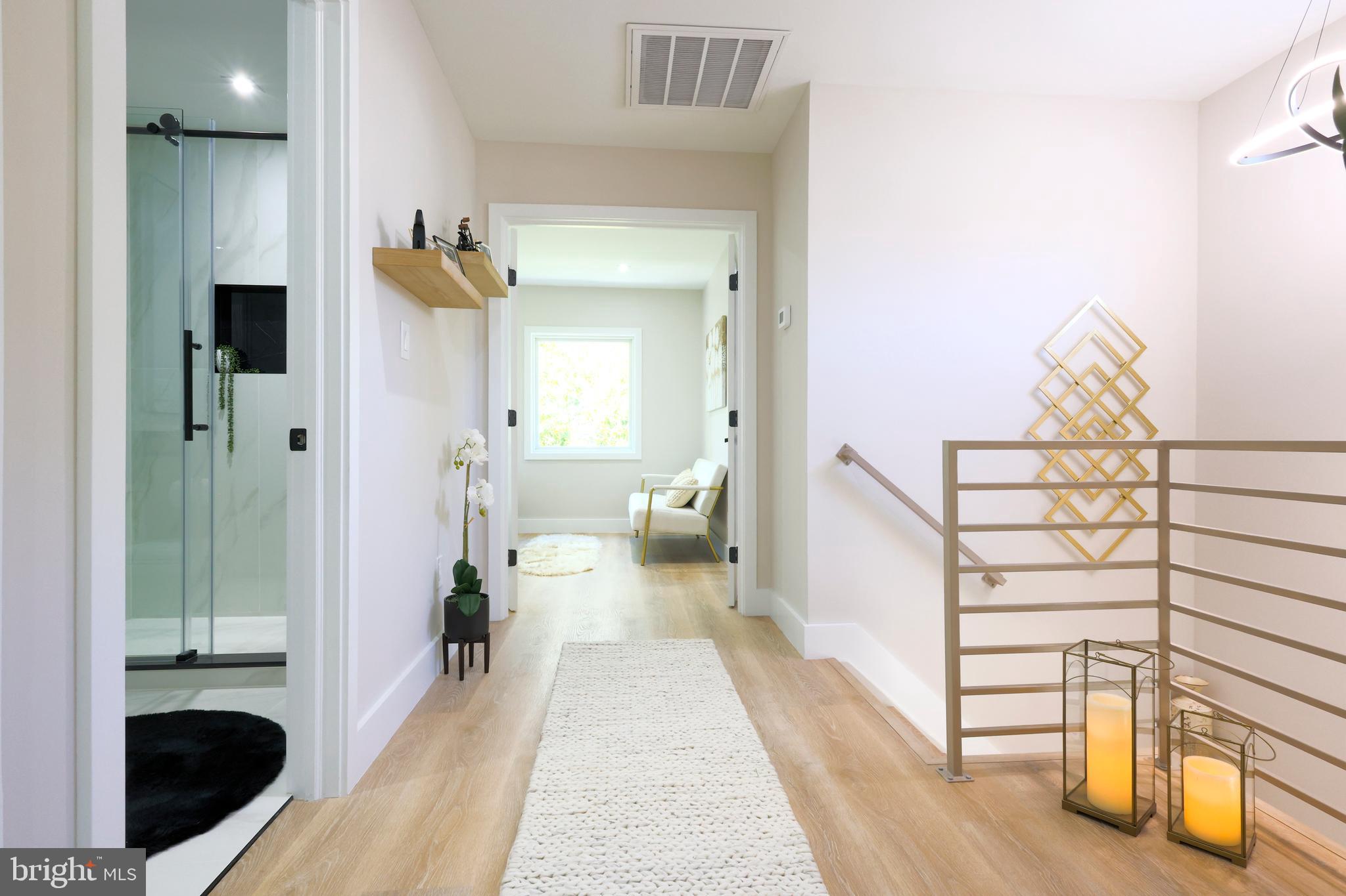 BROOKFIELD - Residential