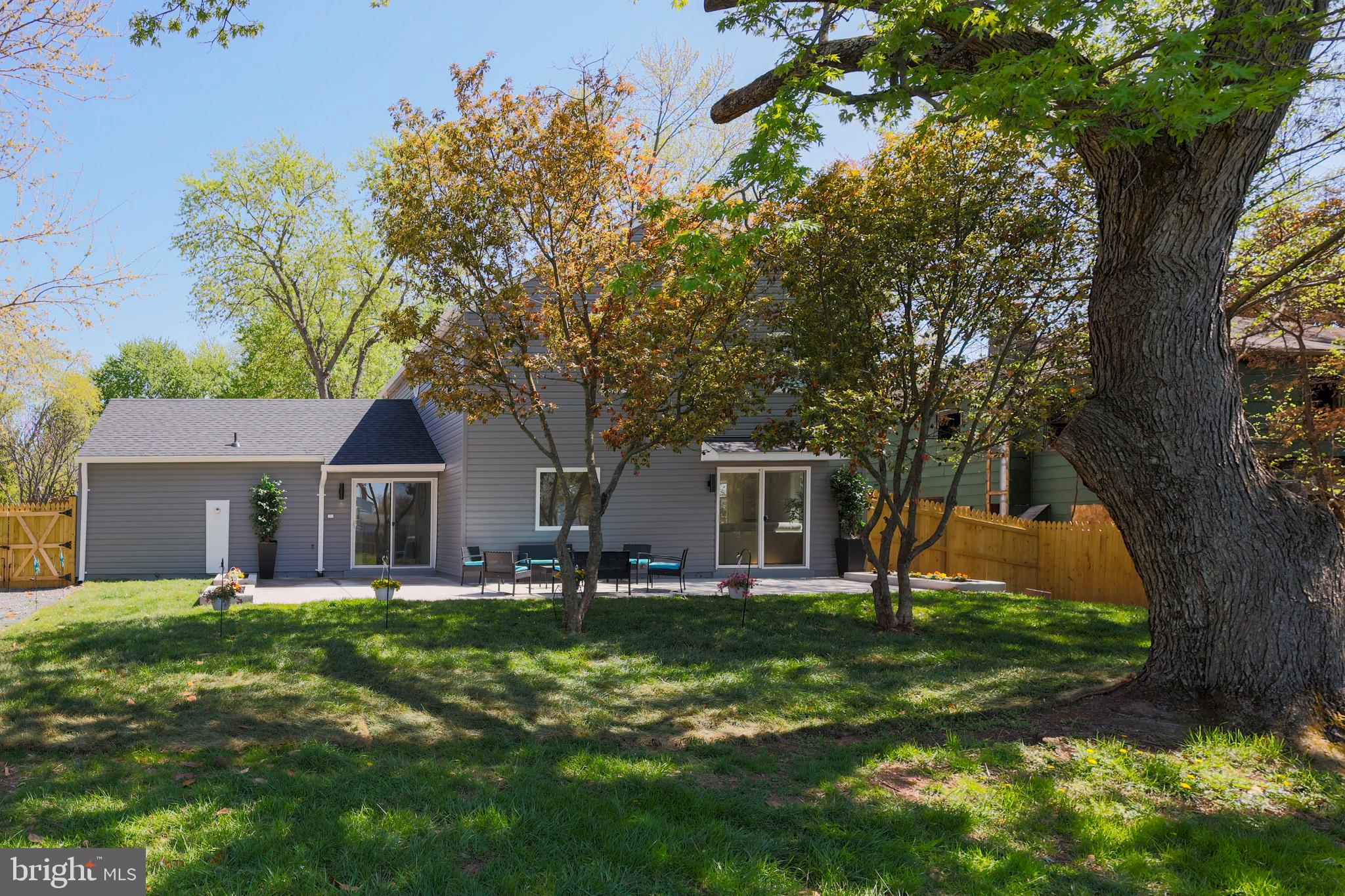 BROOKFIELD - Residential