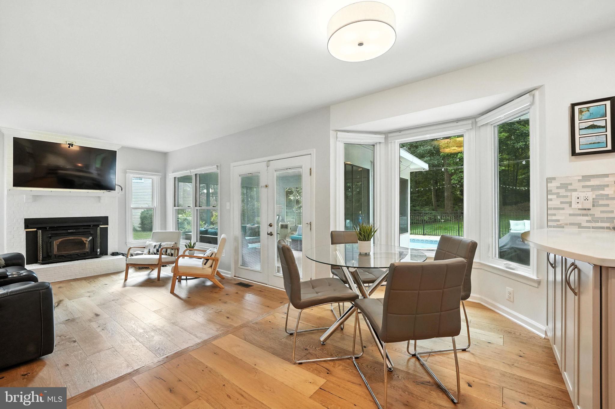 15055 GREENMOUNT DRIVE