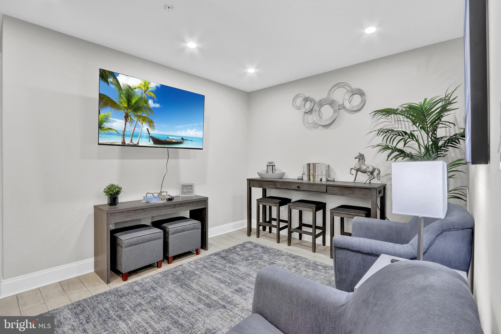 1167 MORSE STREET NE B1