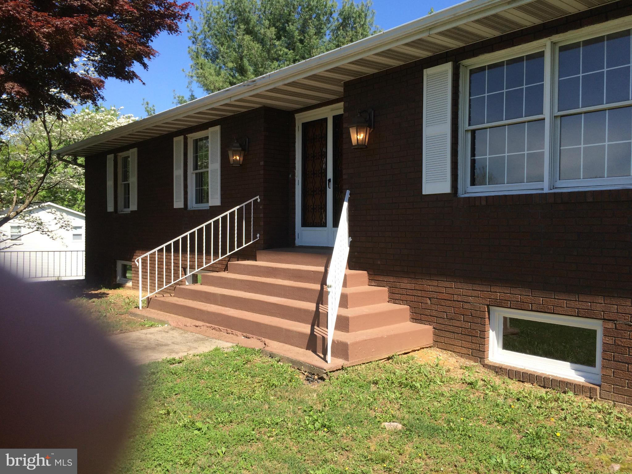 CARROLL ESTATES - Residential