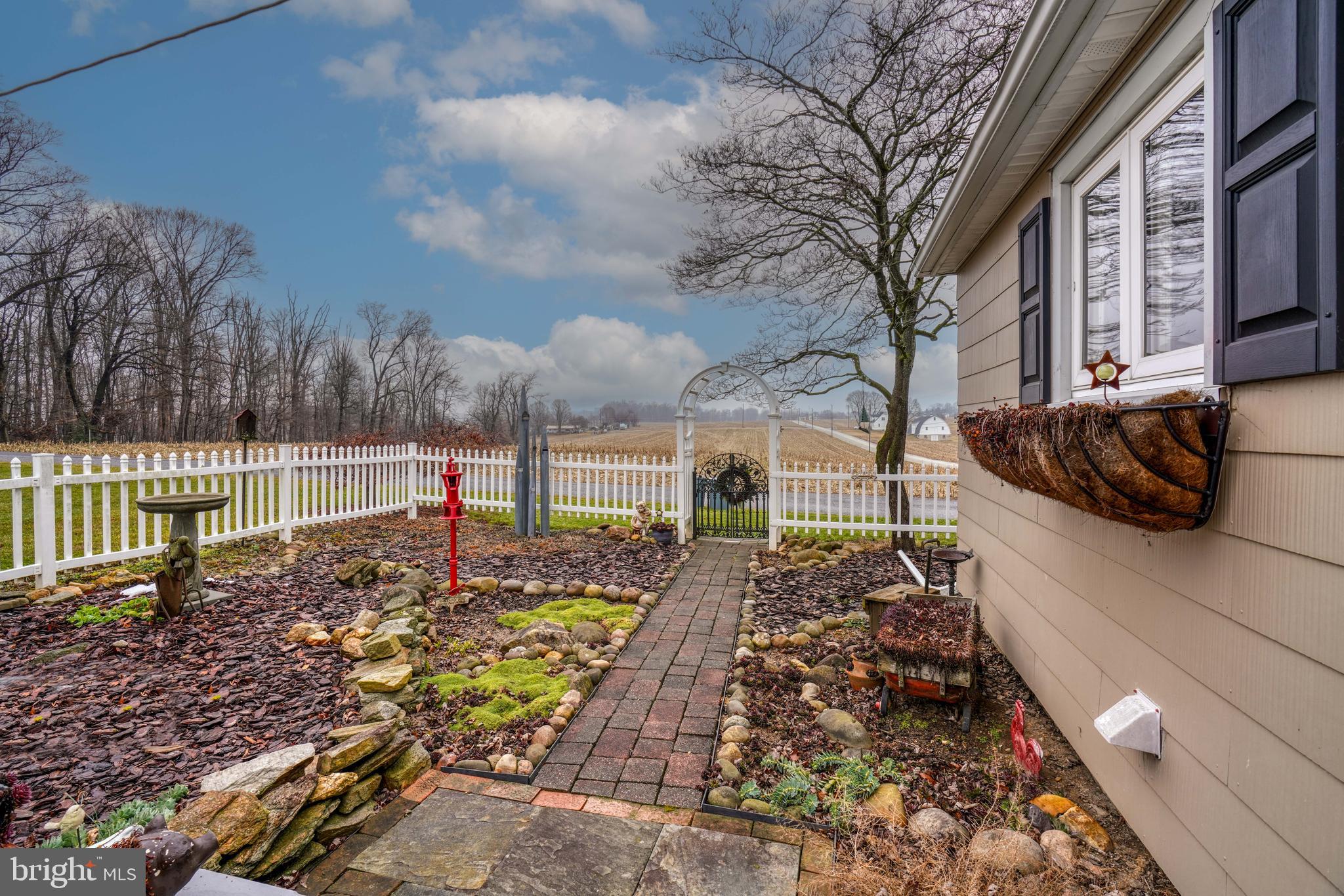 FREELAND - Residential