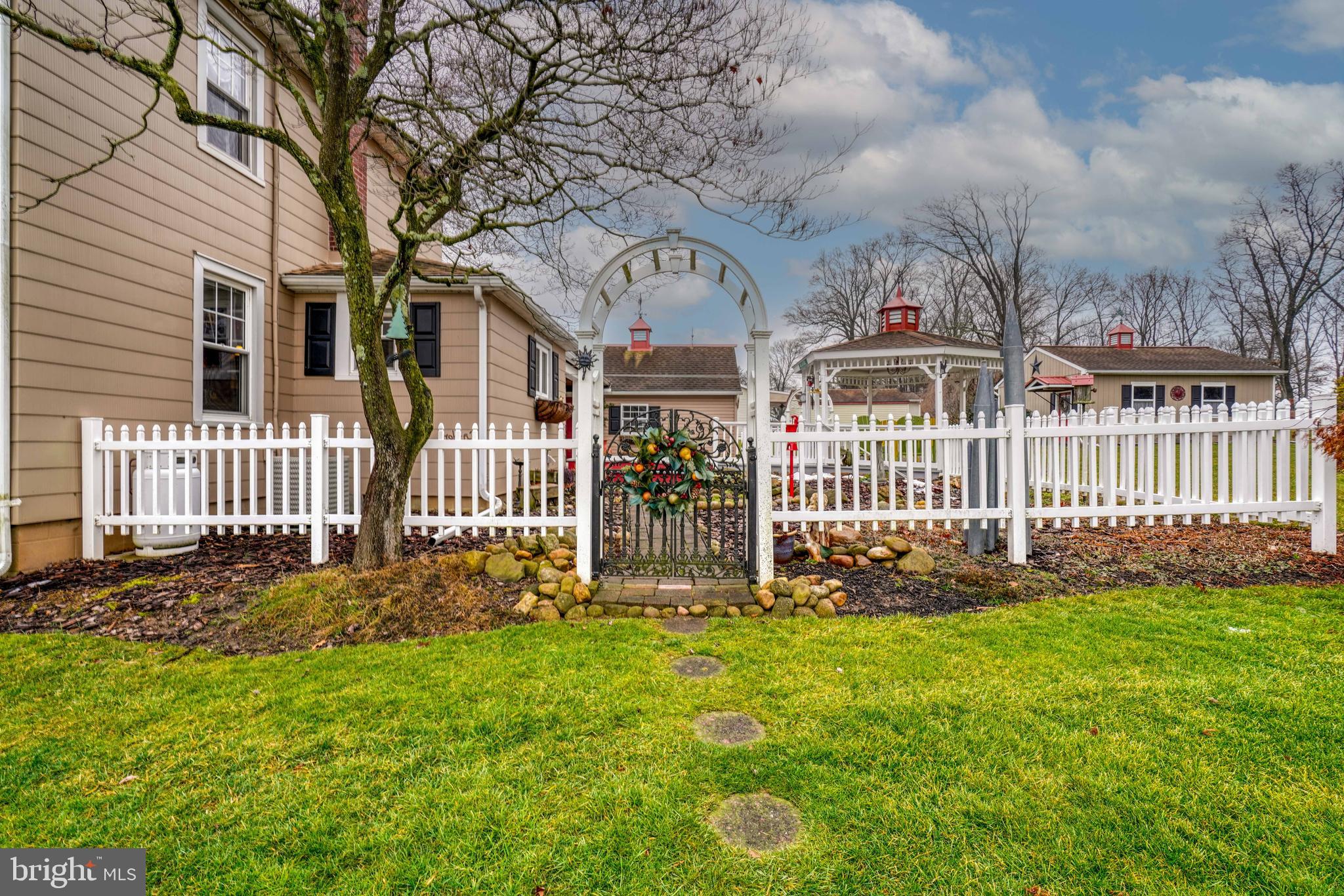 FREELAND - Residential