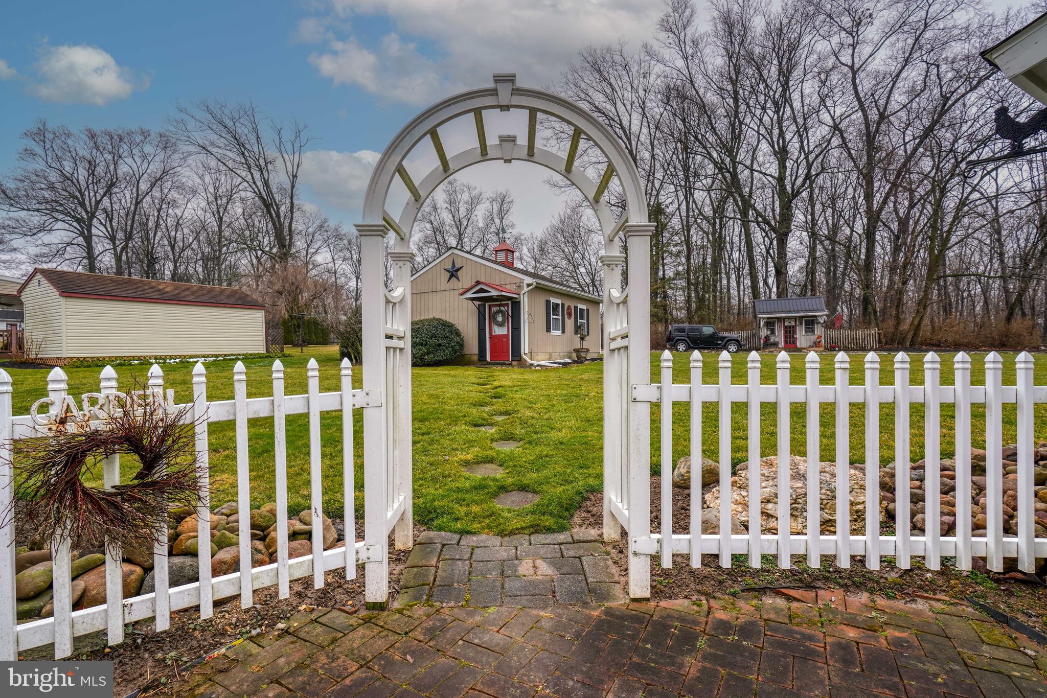 FREELAND - Residential