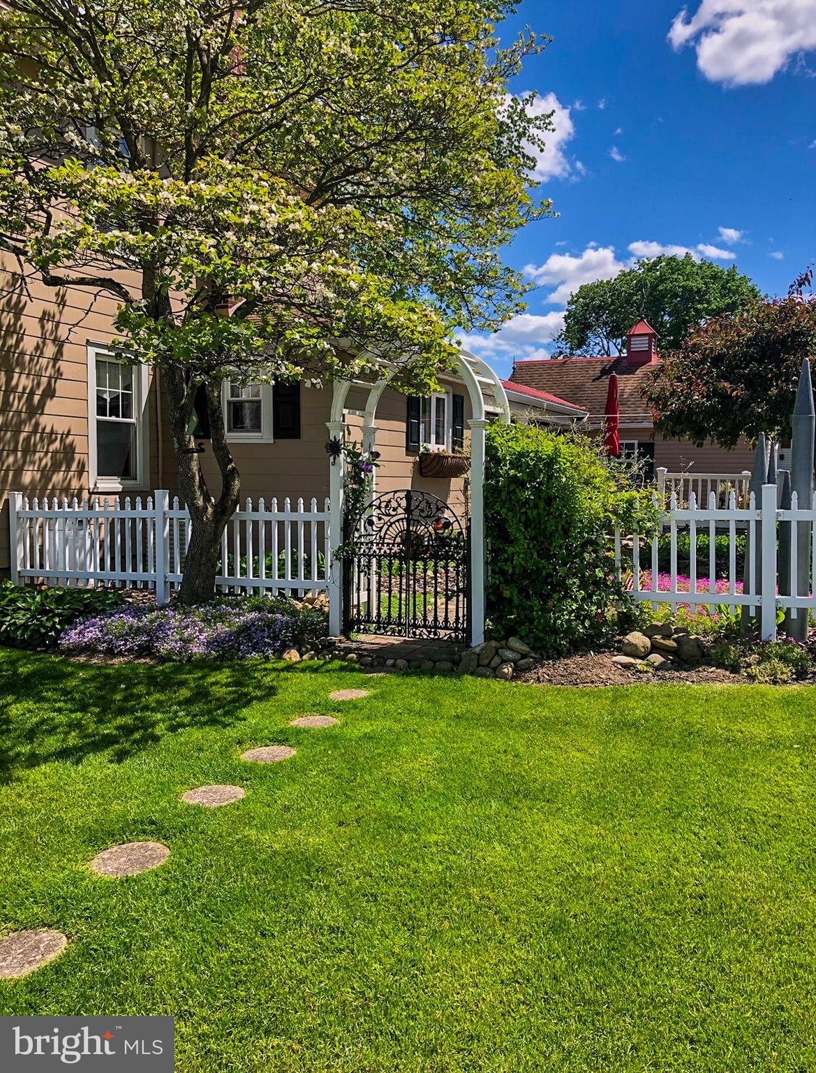 FREELAND - Residential